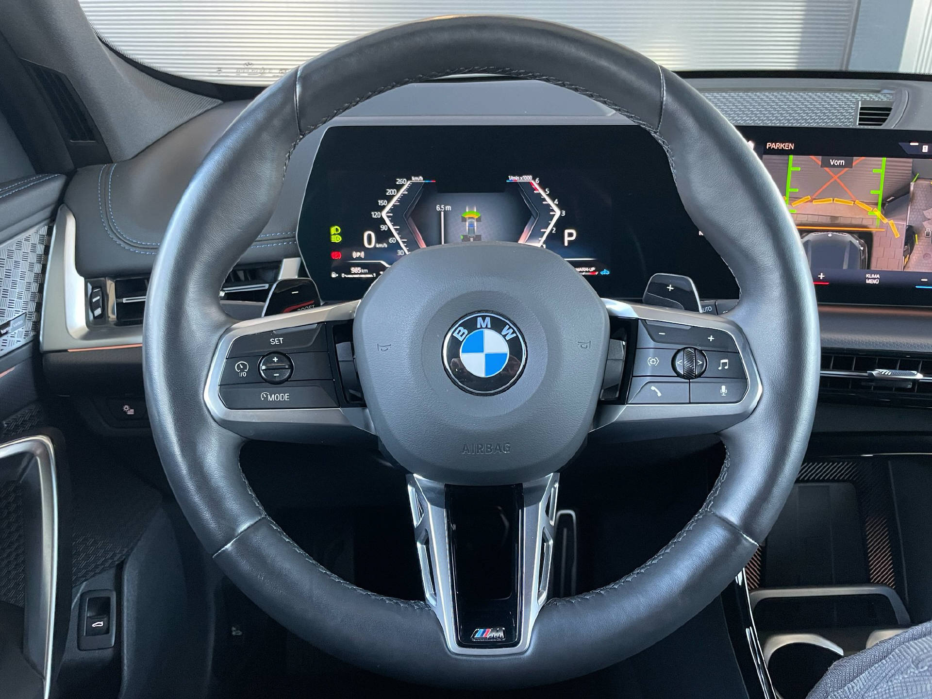 BMW X1 20d xDrive paddles-7