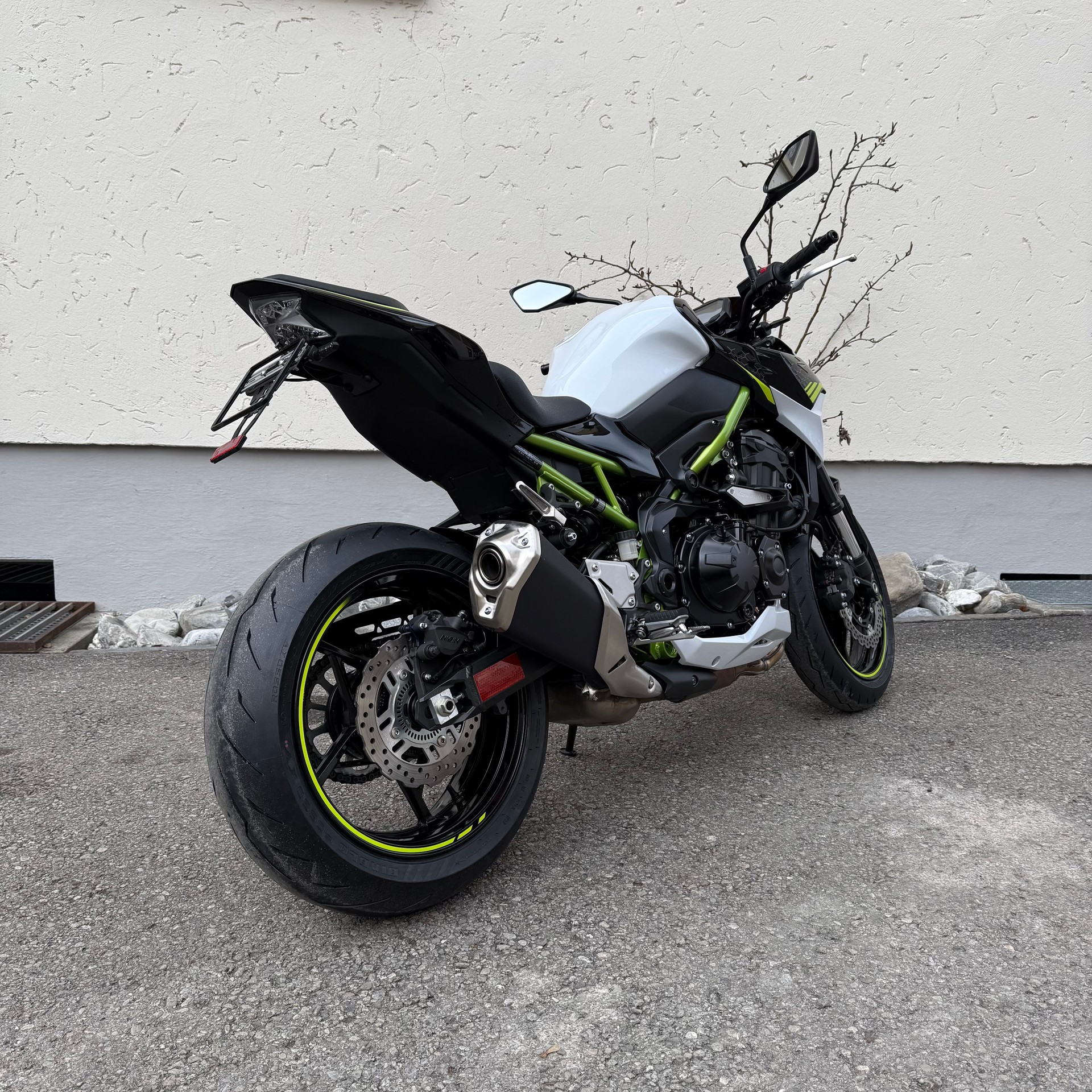 KAWASAKI Z 900 - 6