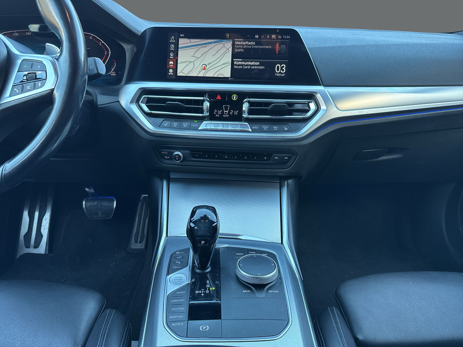 BMW 330d xDriveTouring MSport - 15