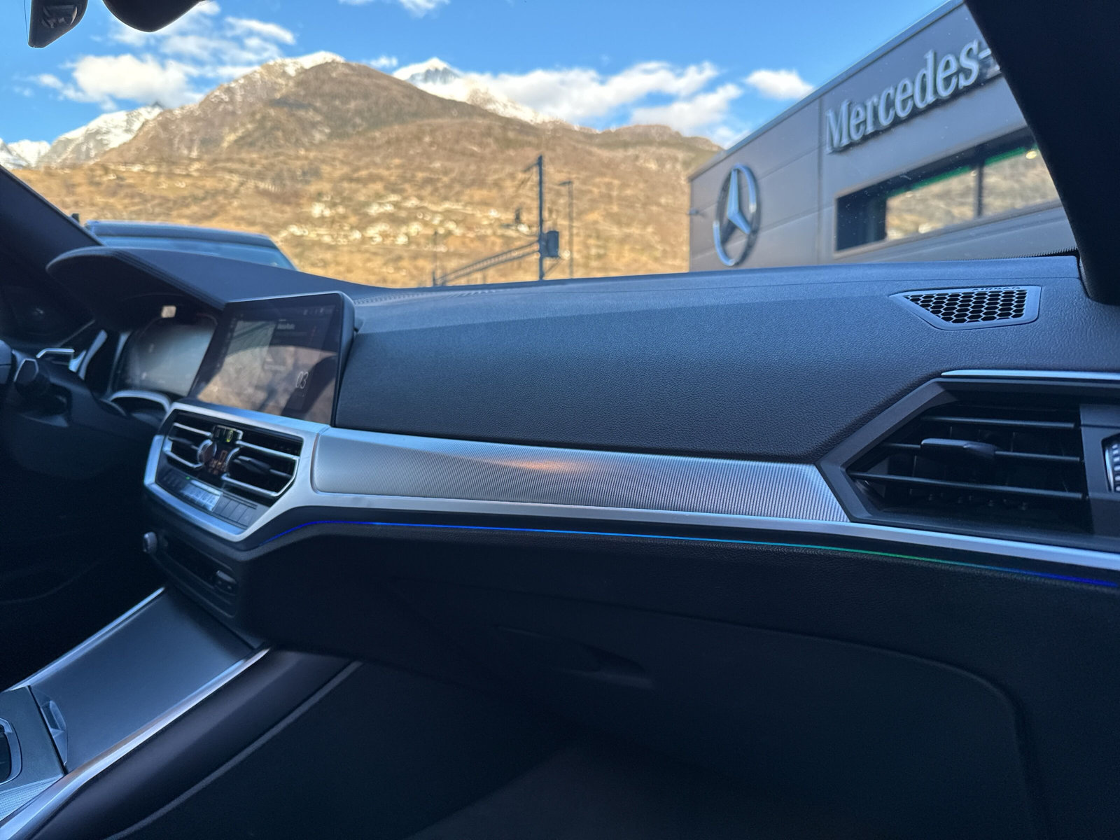 BMW 330d xDriveTouring MSport - 22