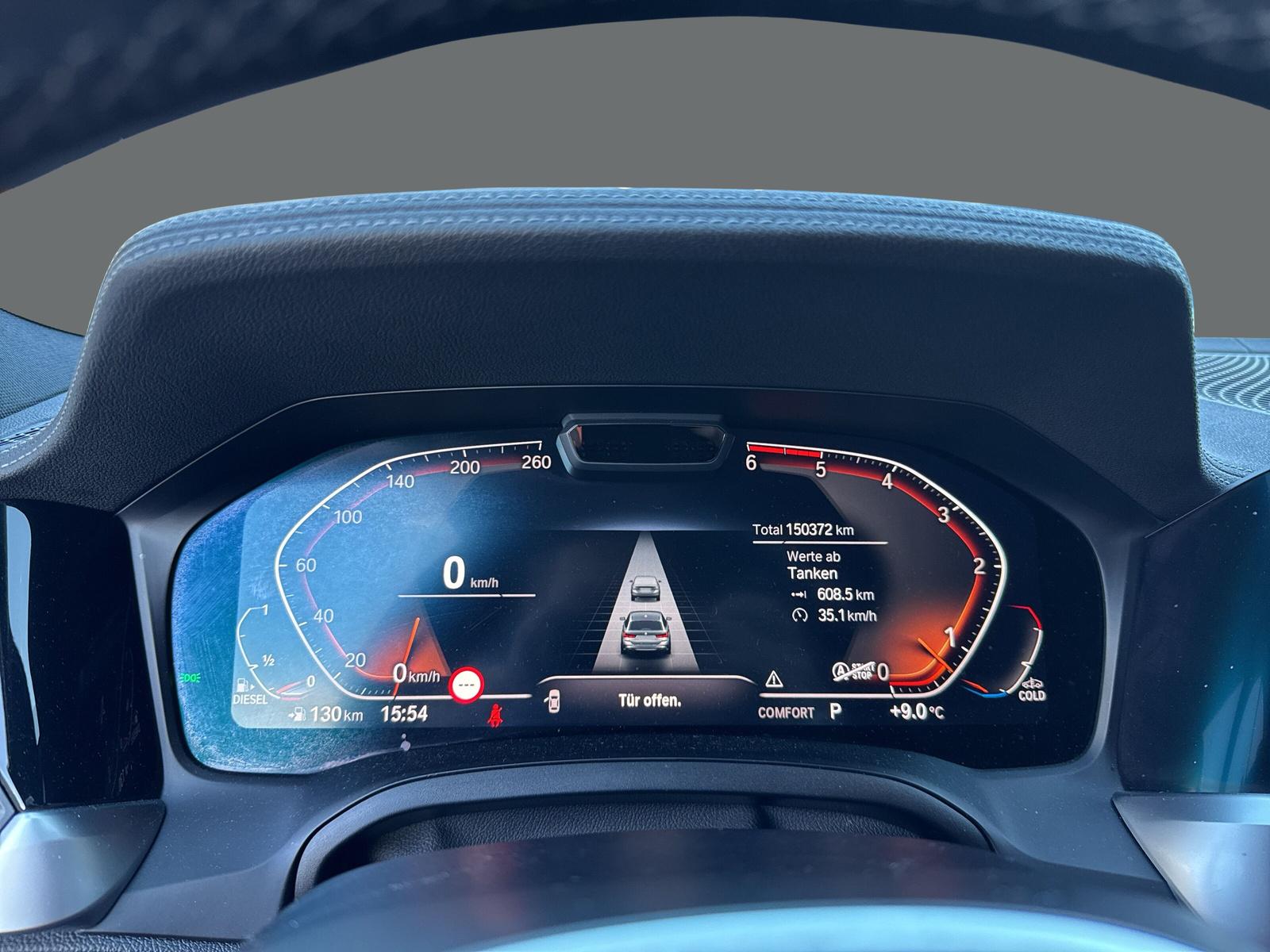 BMW 330d xDriveTouring MSport - 11