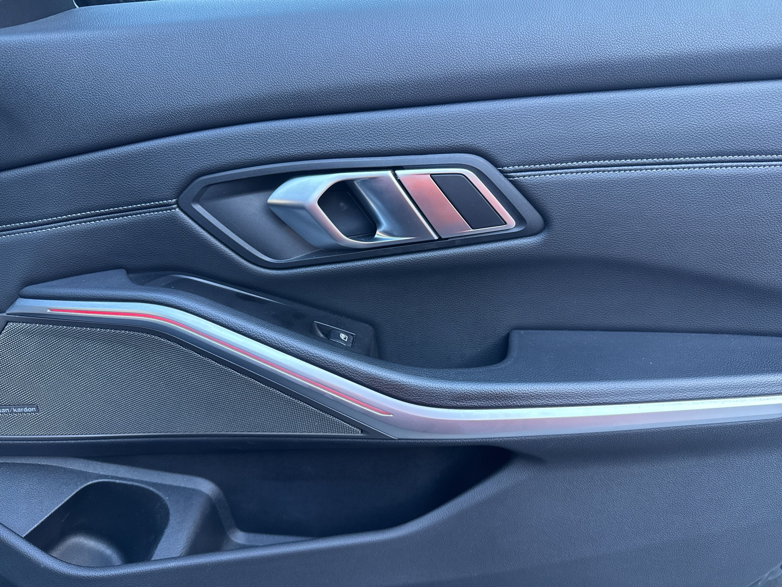 BMW 330d xDriveTouring MSport - 17