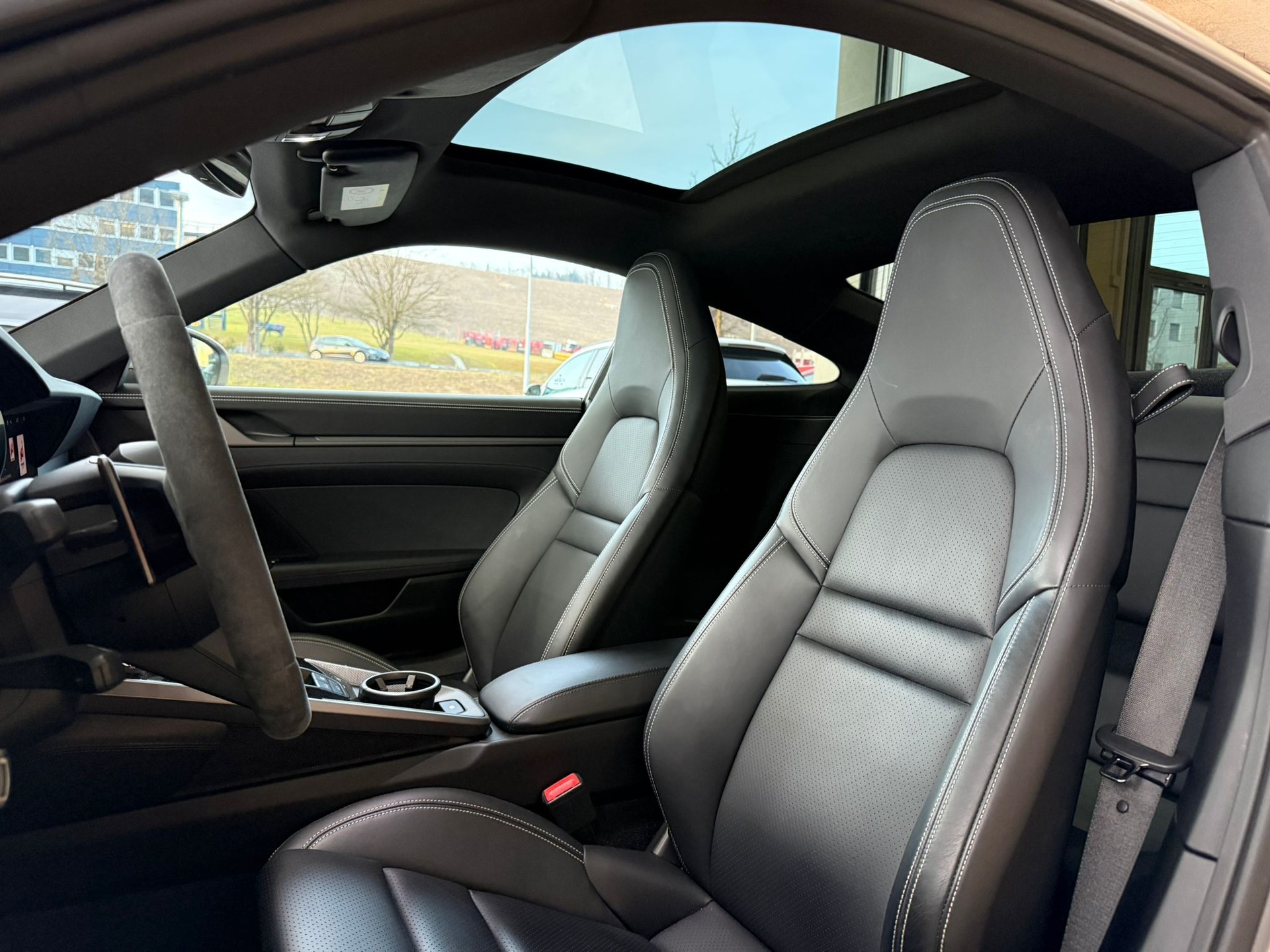 PORSCHE 911 Carrera 4S PDK - 12