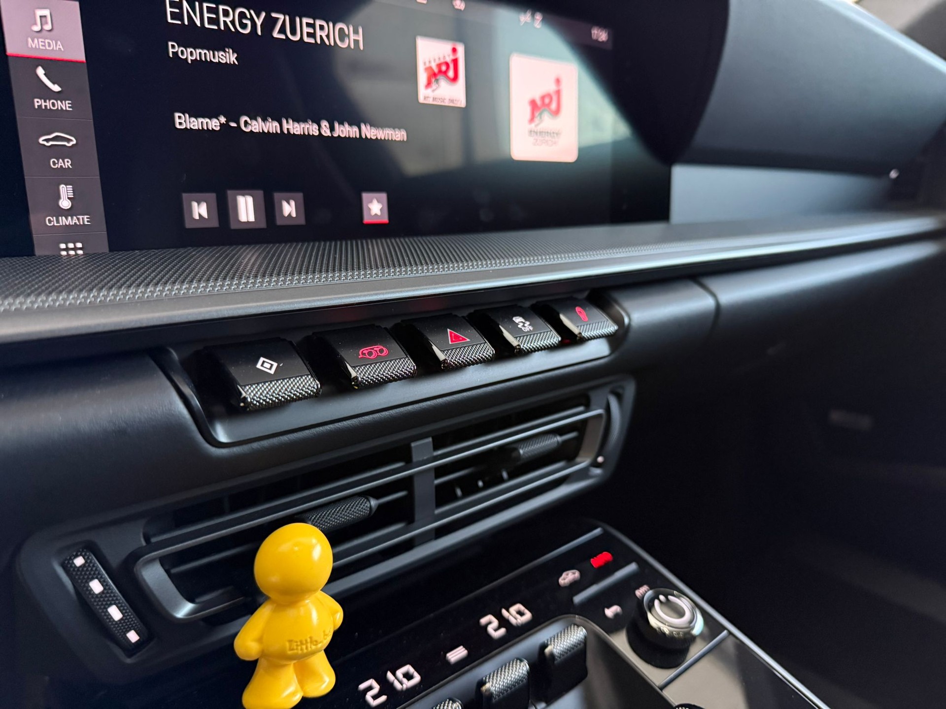 PORSCHE 911 Carrera 4S PDK - 11