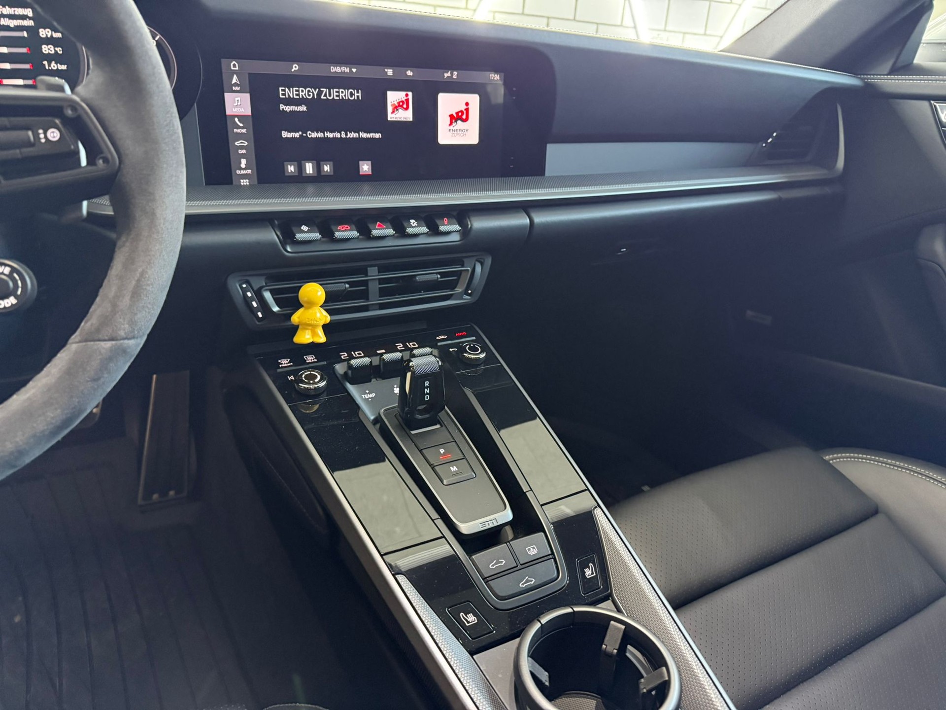 PORSCHE 911 Carrera 4S PDK - 10