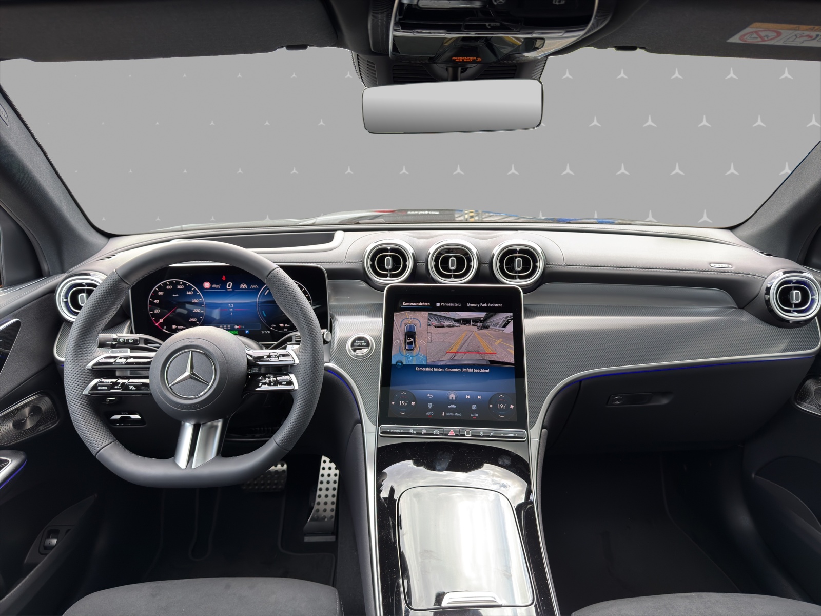 MERCEDES-BENZ GLC 300 e 4Matic EQ Star 9G-Tronic - 11