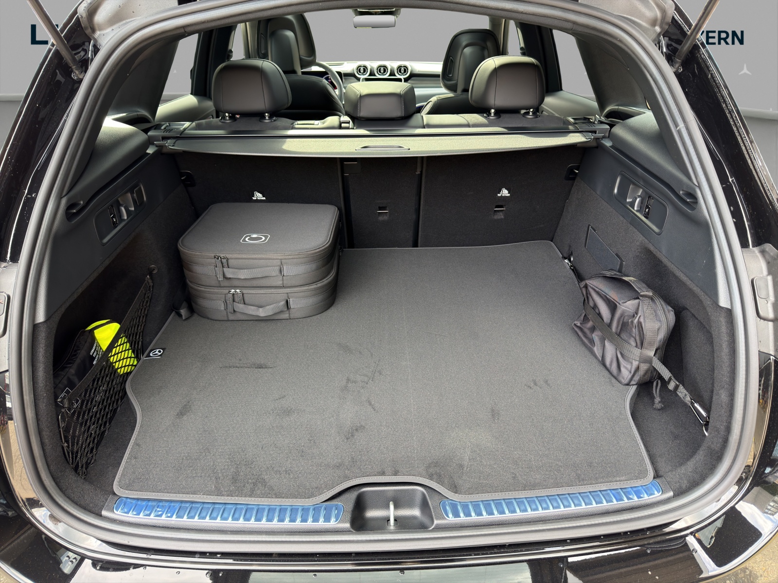 MERCEDES-BENZ GLC 300 e 4Matic EQ Star 9G-Tronic - 15