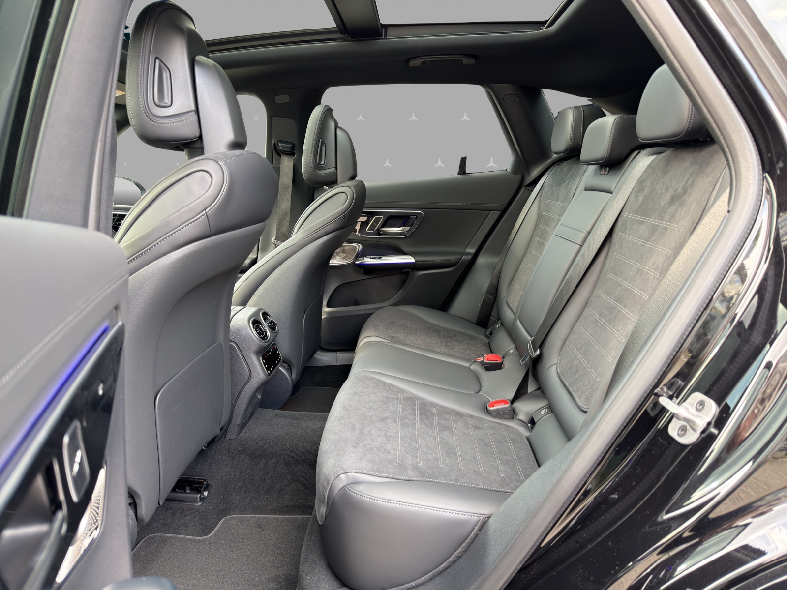 MERCEDES-BENZ GLC 300 e 4Matic EQ Star 9G-Tronic - 14