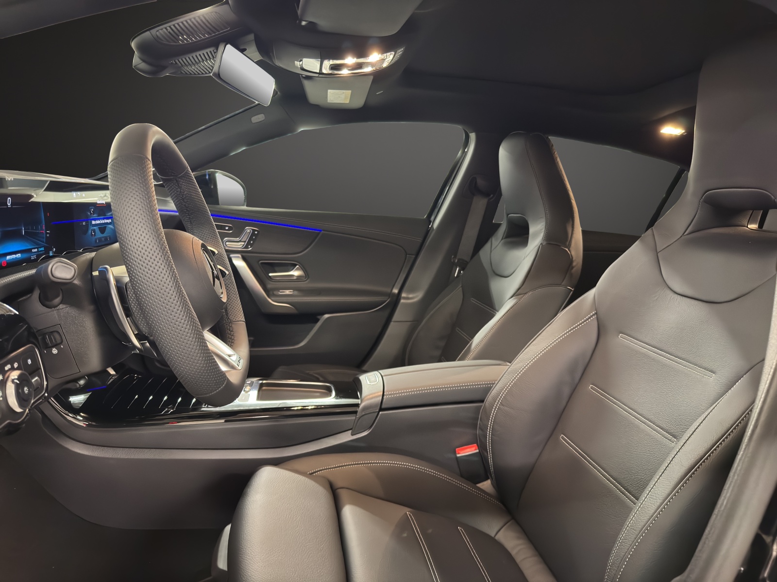 MERCEDES-BENZ A AMG 35 4Matic 8G-DCT - 10