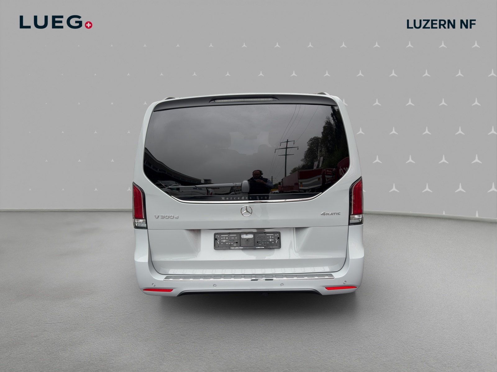 MERCEDES-BENZ V 300 d lang 4Matic Swiss Edition 9G-Tronic - 4