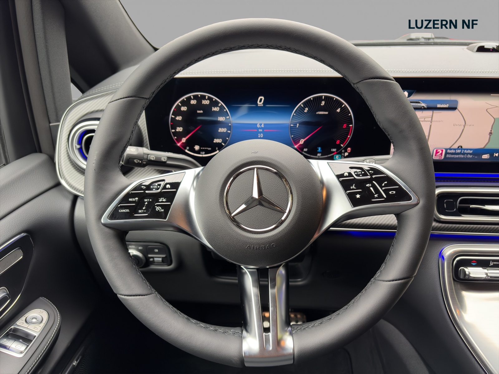 MERCEDES-BENZ V 300 d lang 4Matic Swiss Edition 9G-Tronic - 11