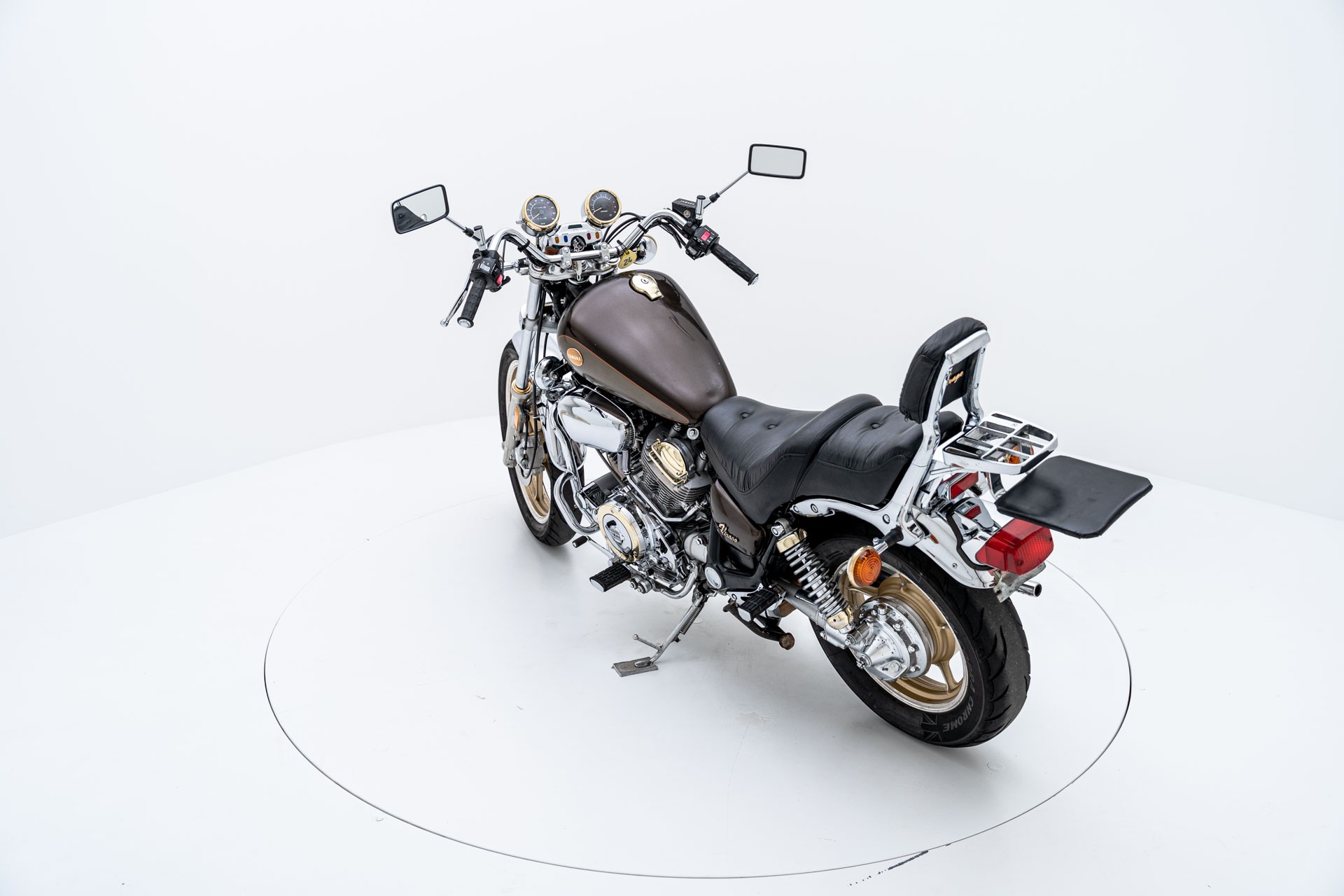 YAMAHA XV 1000 Virago - 5