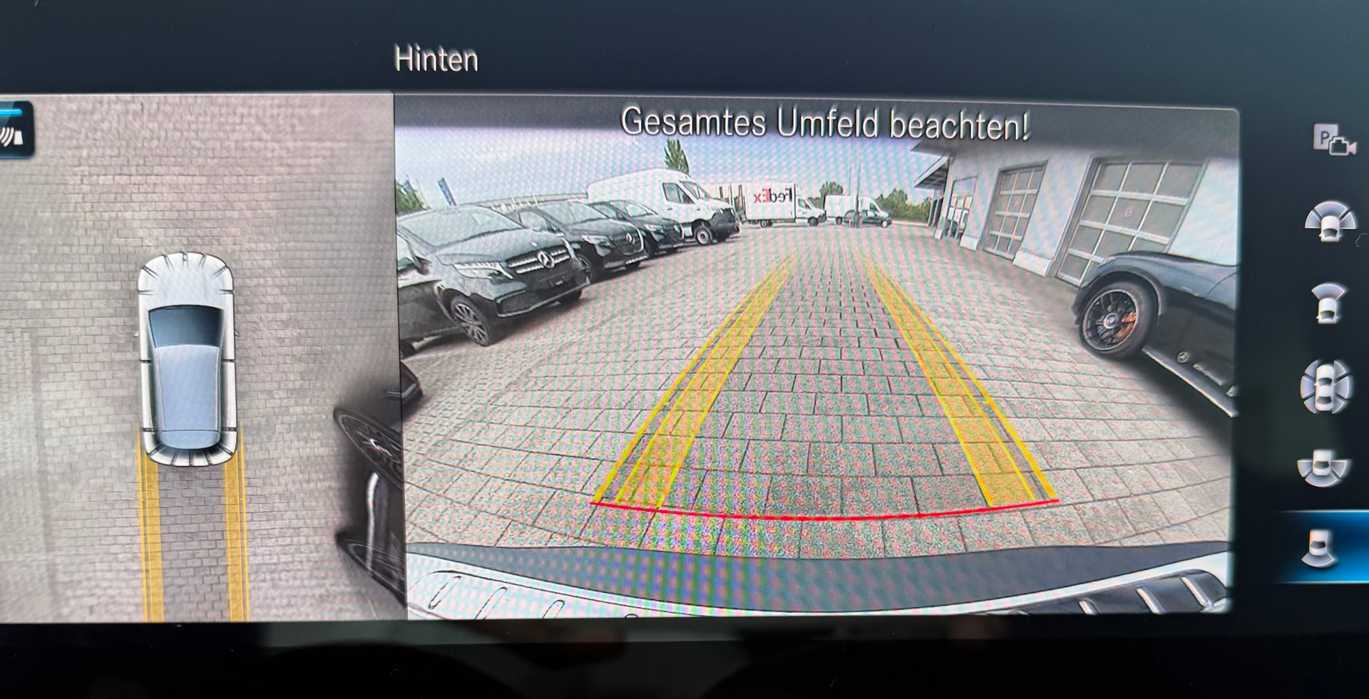 MERCEDES-BENZ EQA 300 AMG Line 4Matic - 9