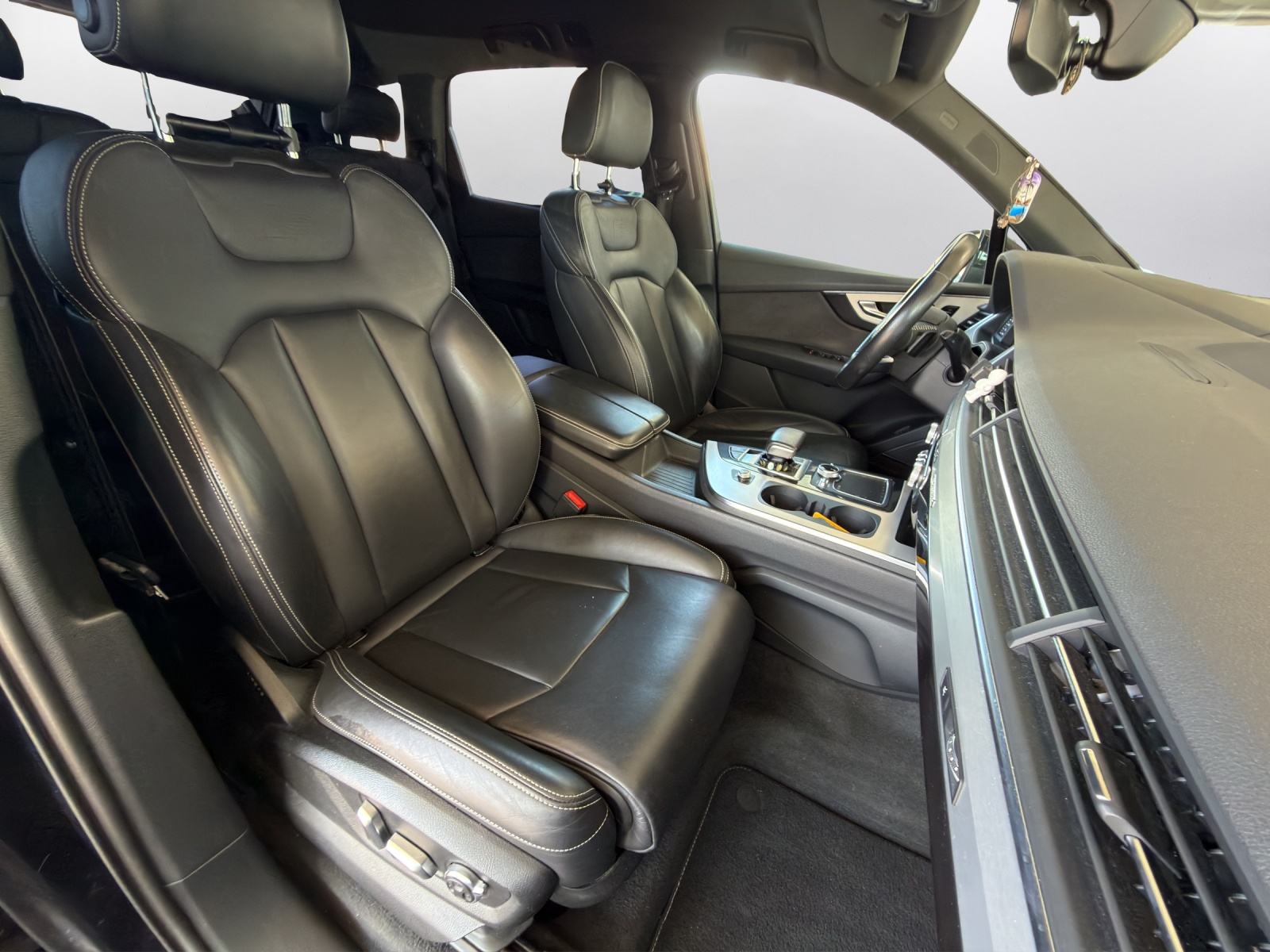 AUDI Q7 3.0 TDI quattro tiptronic - 12