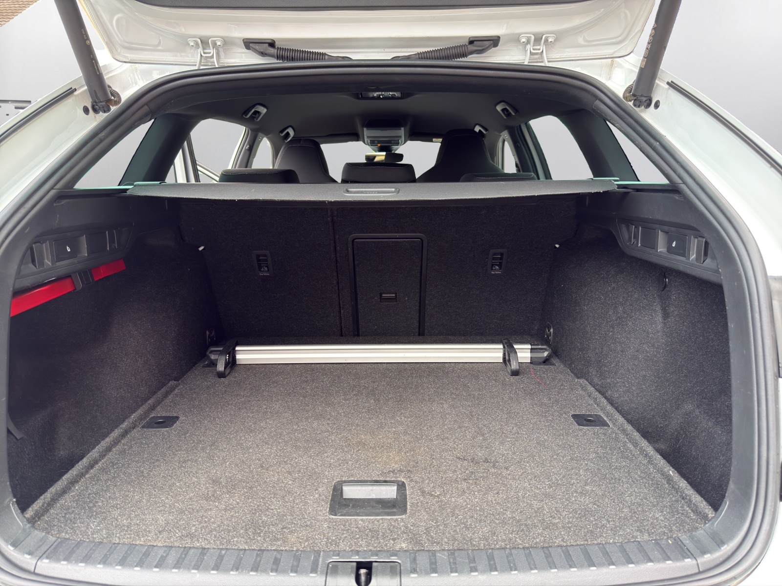 SKODA Octavia Combi 2.0 TSI SportLine DSG 4x4 - 11