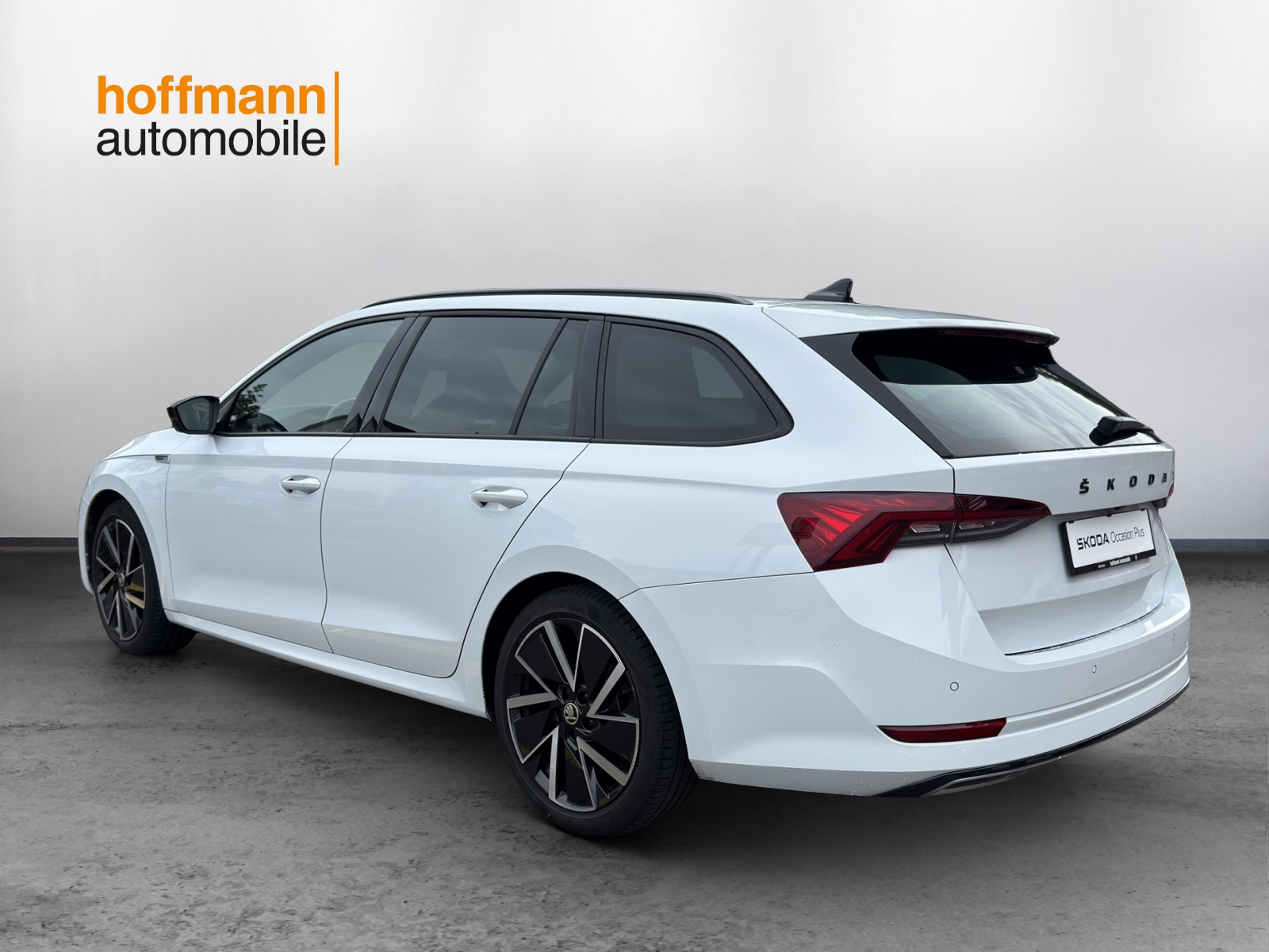 SKODA Octavia Combi 2.0 TSI SportLine DSG 4x4 - 9