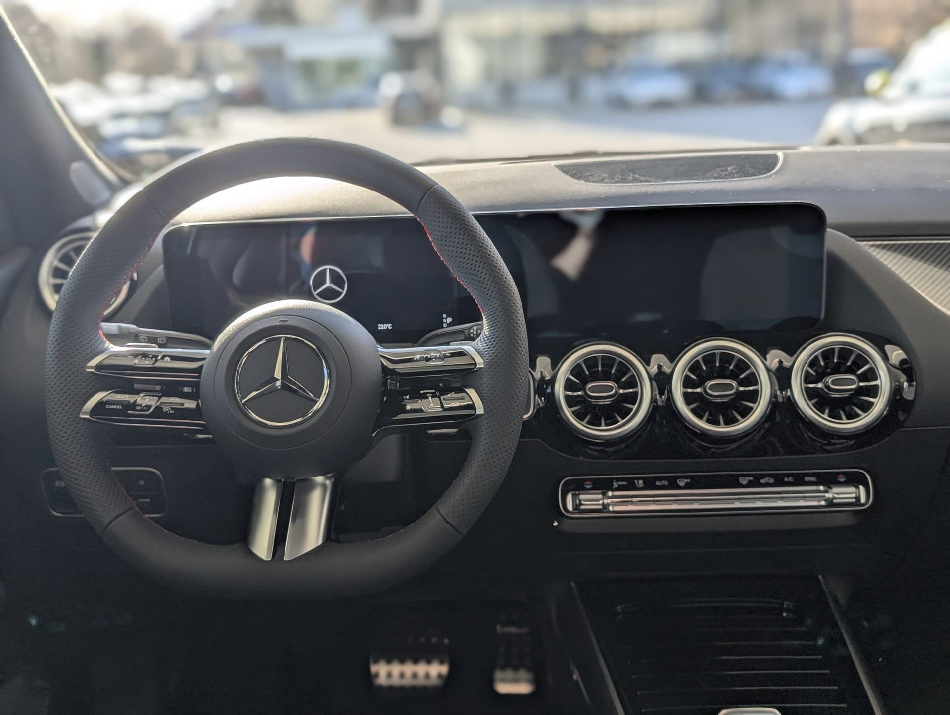 MERCEDES-BENZ GLA 250 Swiss Star Progressive 4matic - 10