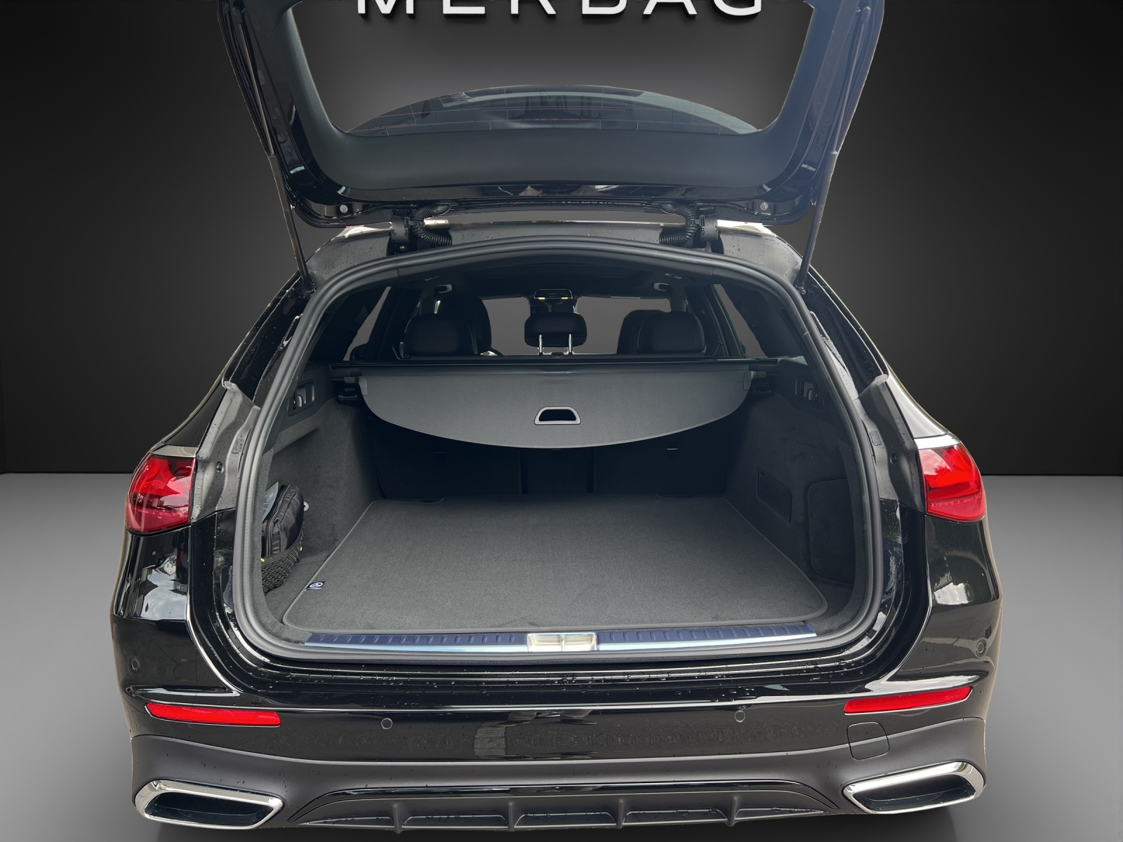 MERCEDES-BENZ E 220 d T 4Matic 9G-Tronic - 14
