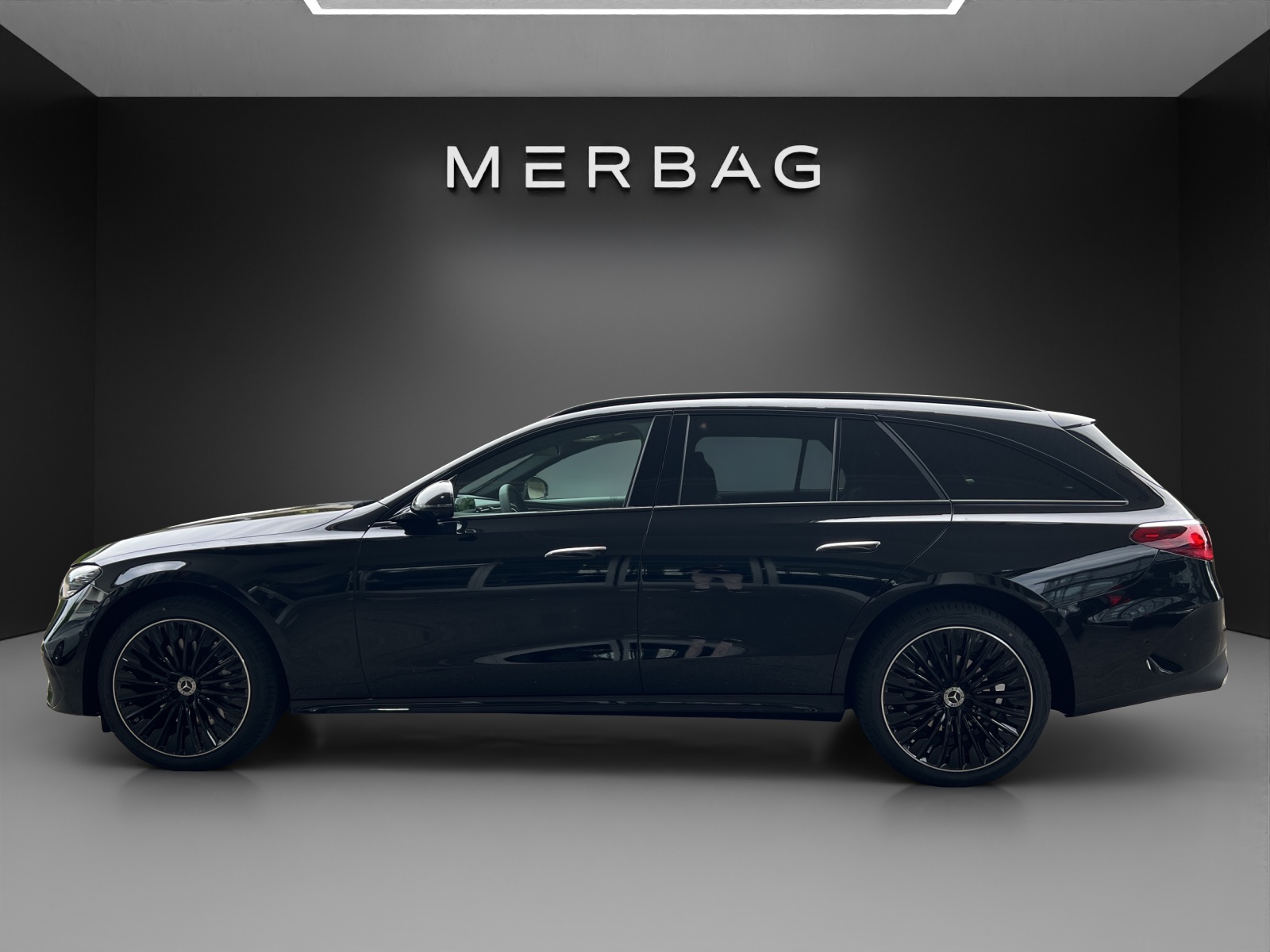 MERCEDES-BENZ E 220 d T 4Matic 9G-Tronic - 6