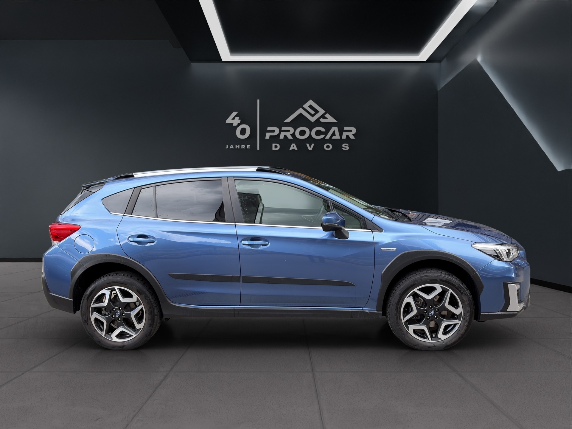 SUBARU XV 2.0i e-Boxer Swiss Plus - 2