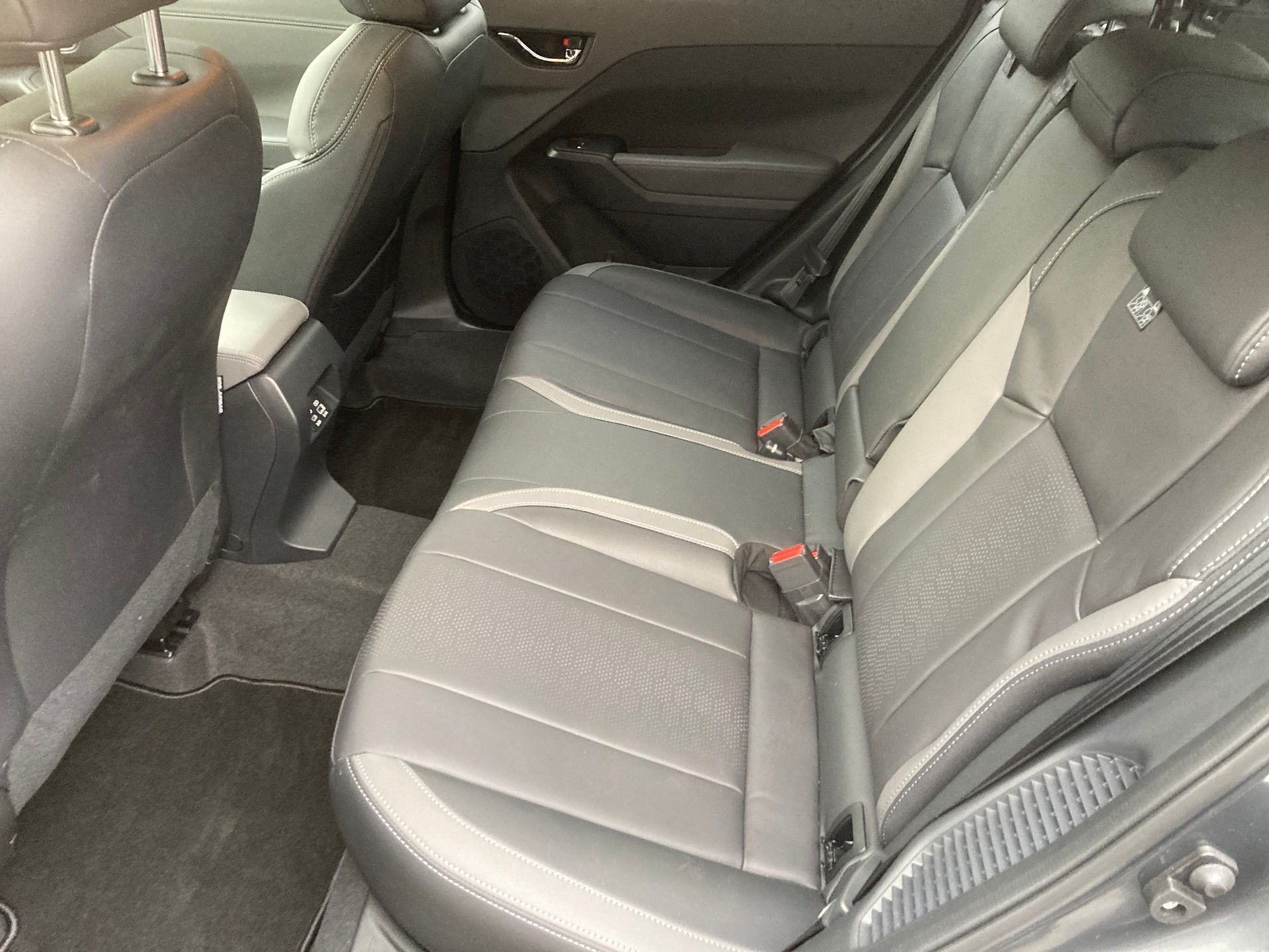SUBARU Crosstrek 2.0 e-Boxer Luxury AWD Lineartronic - 10