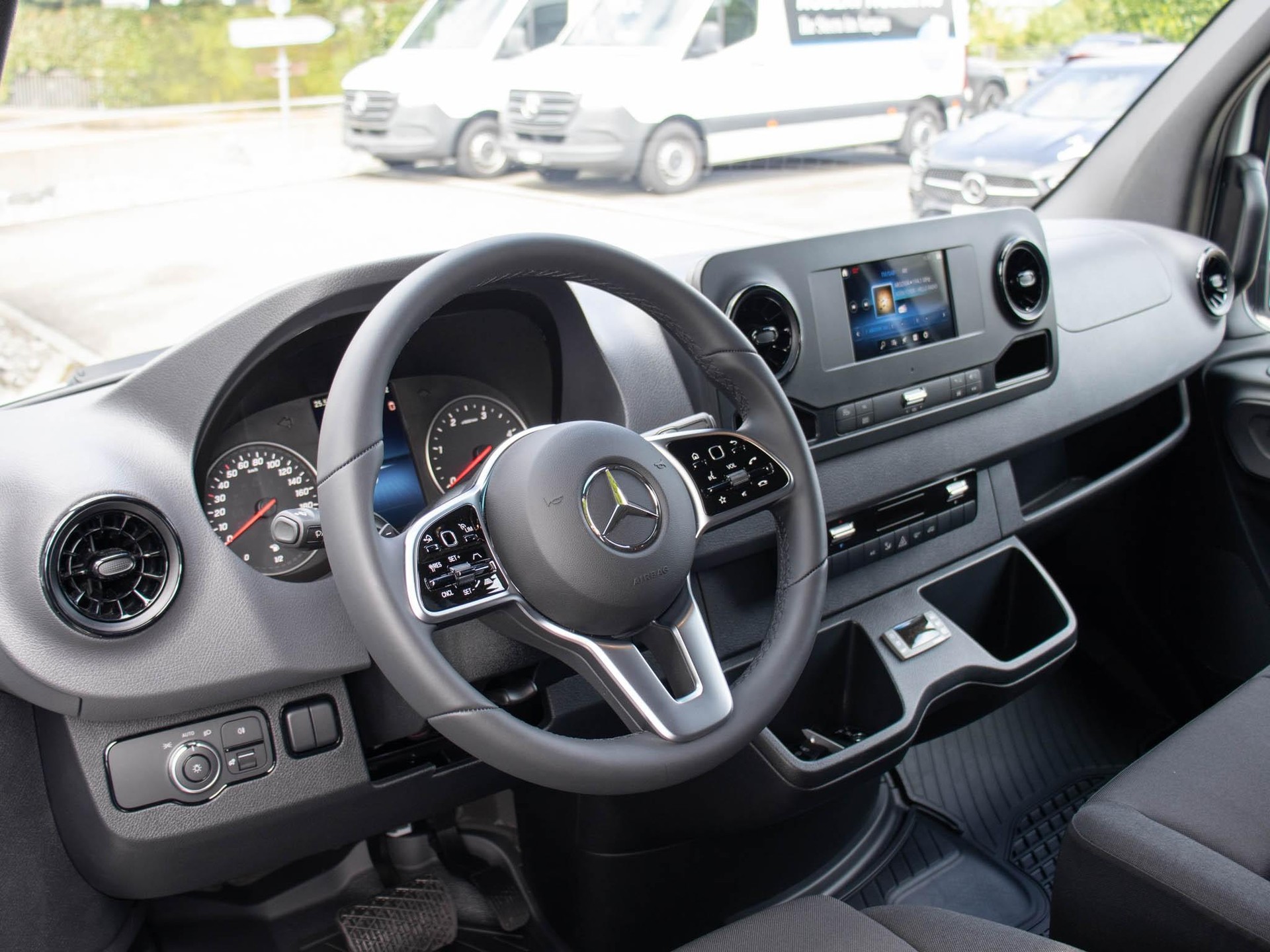 MERCEDES-BENZ Sprinter 319 CDI Standard Kühlwagen - 8