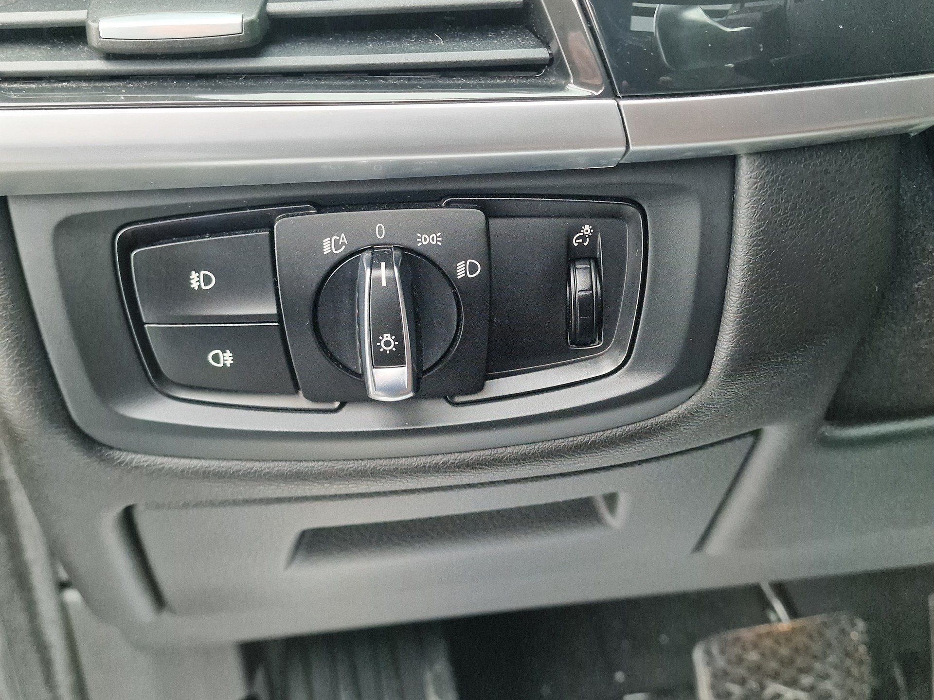 BMW X5 xDrive 30d Steptronic 12Mt Gara MFK Neu 8x Alu - 23