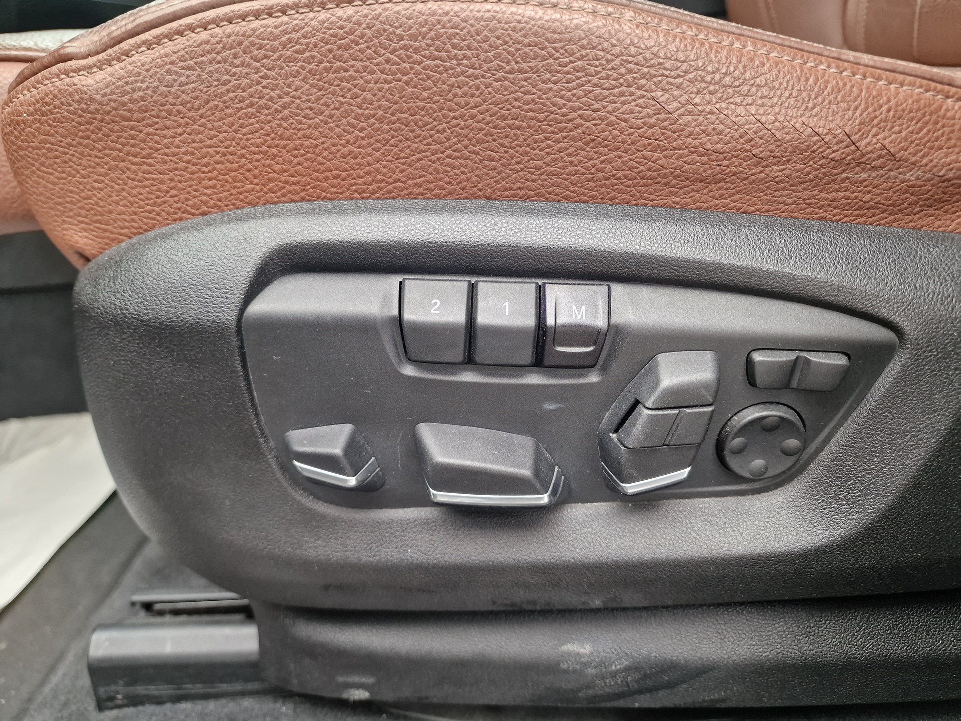 BMW X5 xDrive 30d Steptronic 12Mt Gara MFK Neu 8x Alu - 10