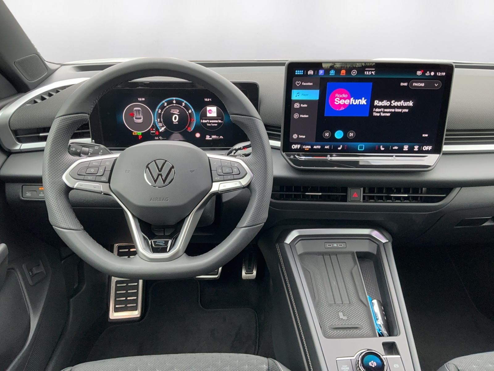 VW T-Roc 1.5 eTSI mHEV R-Line DSG - 7