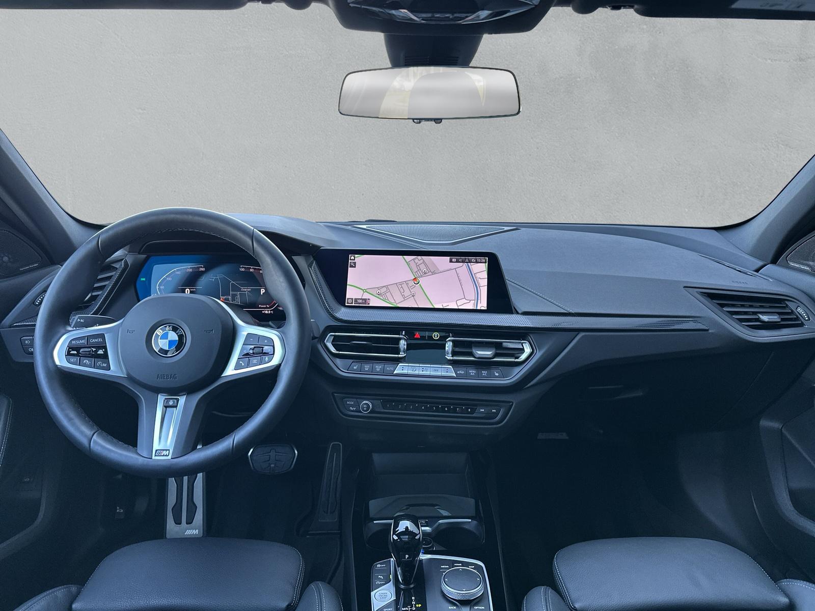 BMW 120i M Sport PRO F40 (CH) - 13