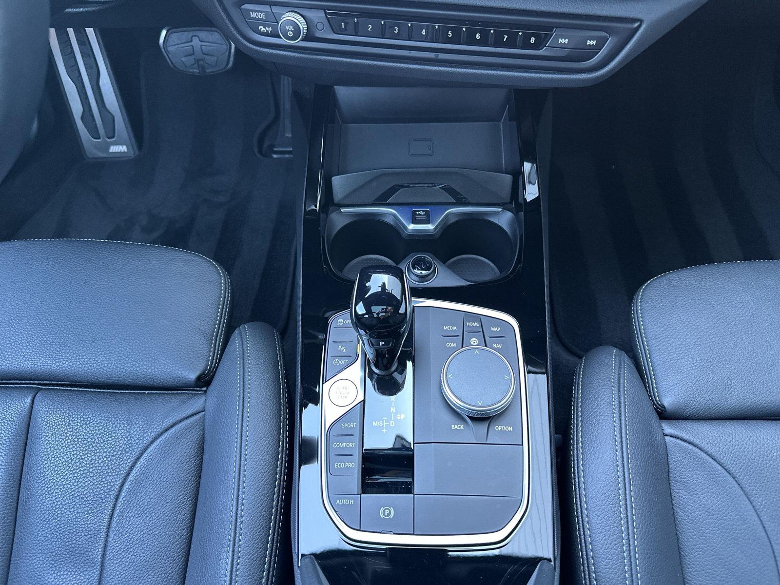 BMW 120i M Sport PRO F40 (CH) - 20