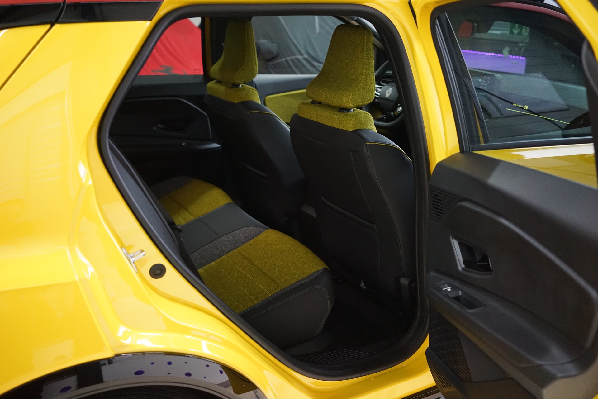 RENAULT R5 E-Tech Comfort Range 52 kWh Iconic Five - 30