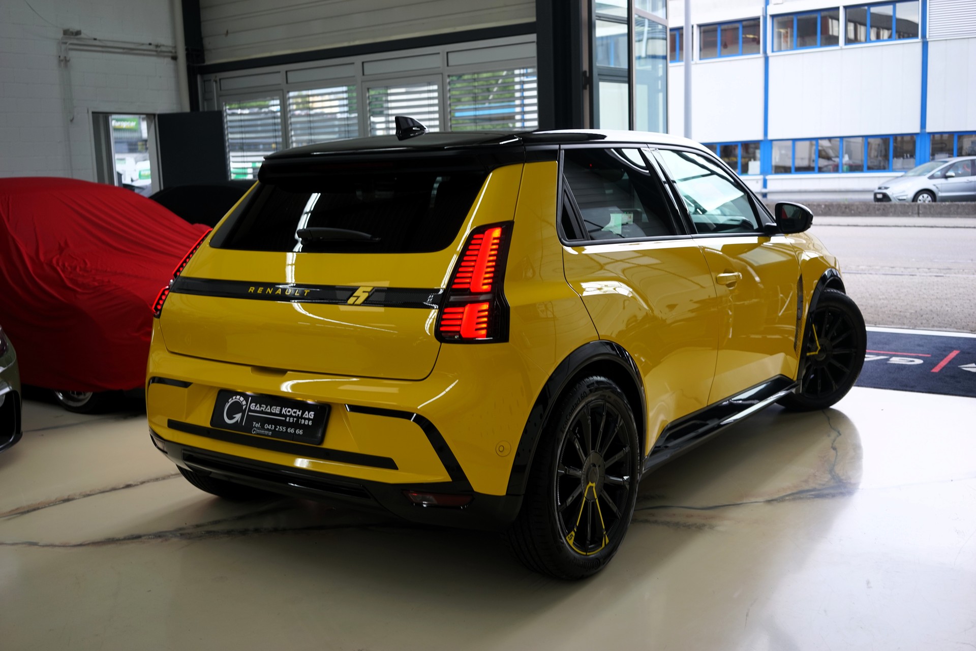 RENAULT R5 E-Tech Comfort Range 52 kWh Iconic Five - 8