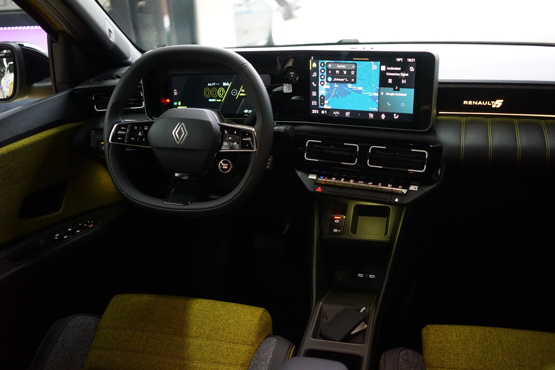 RENAULT R5 E-Tech Comfort Range 52 kWh Iconic Five - 29