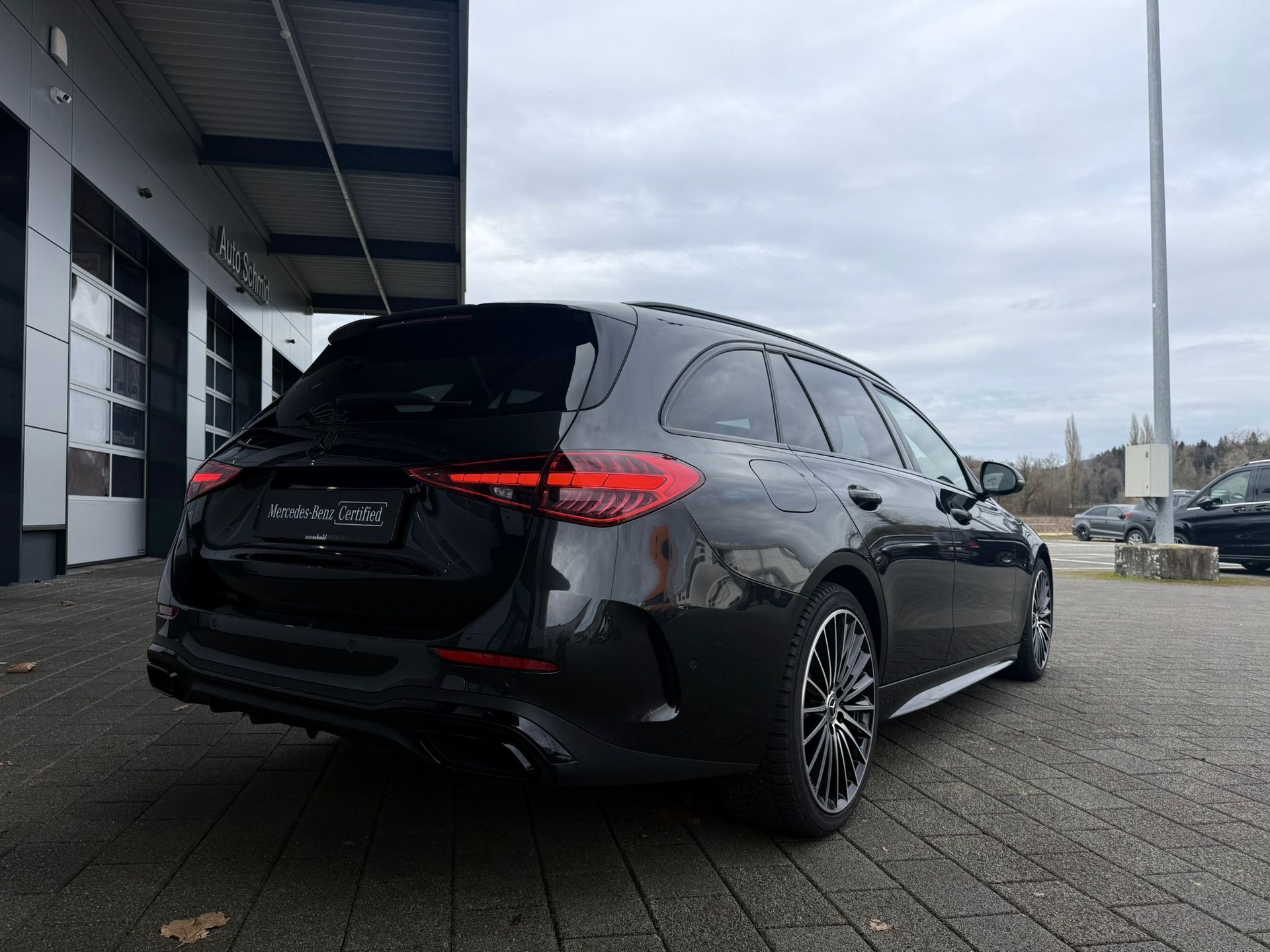 MERCEDES-BENZ C 300 AMG Line T 4 Matic - 3