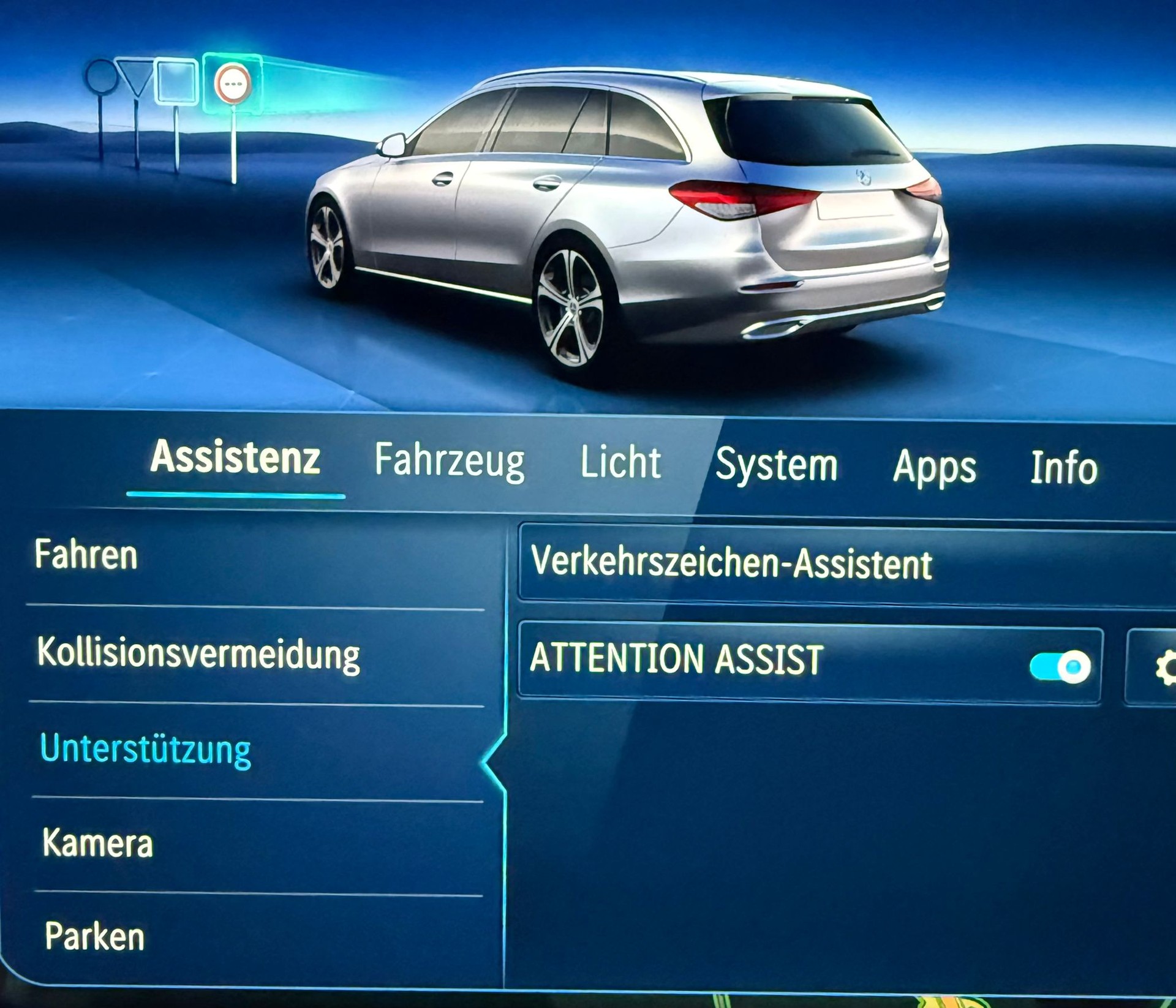 MERCEDES-BENZ C 300 AMG Line T 4 Matic - 9