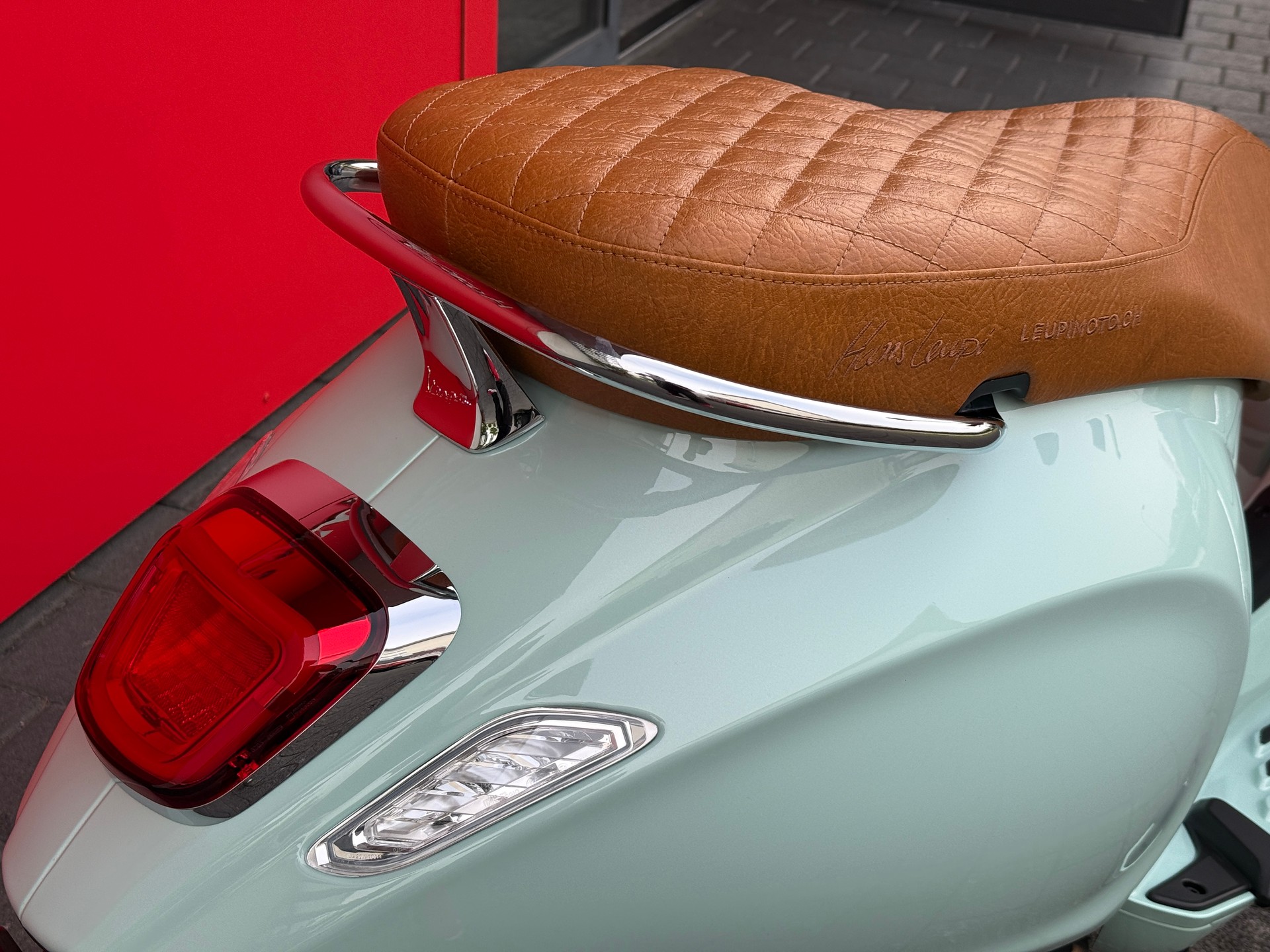 PIAGGIO Vespa 125 Primavera ABS Celebrate 40th - 7