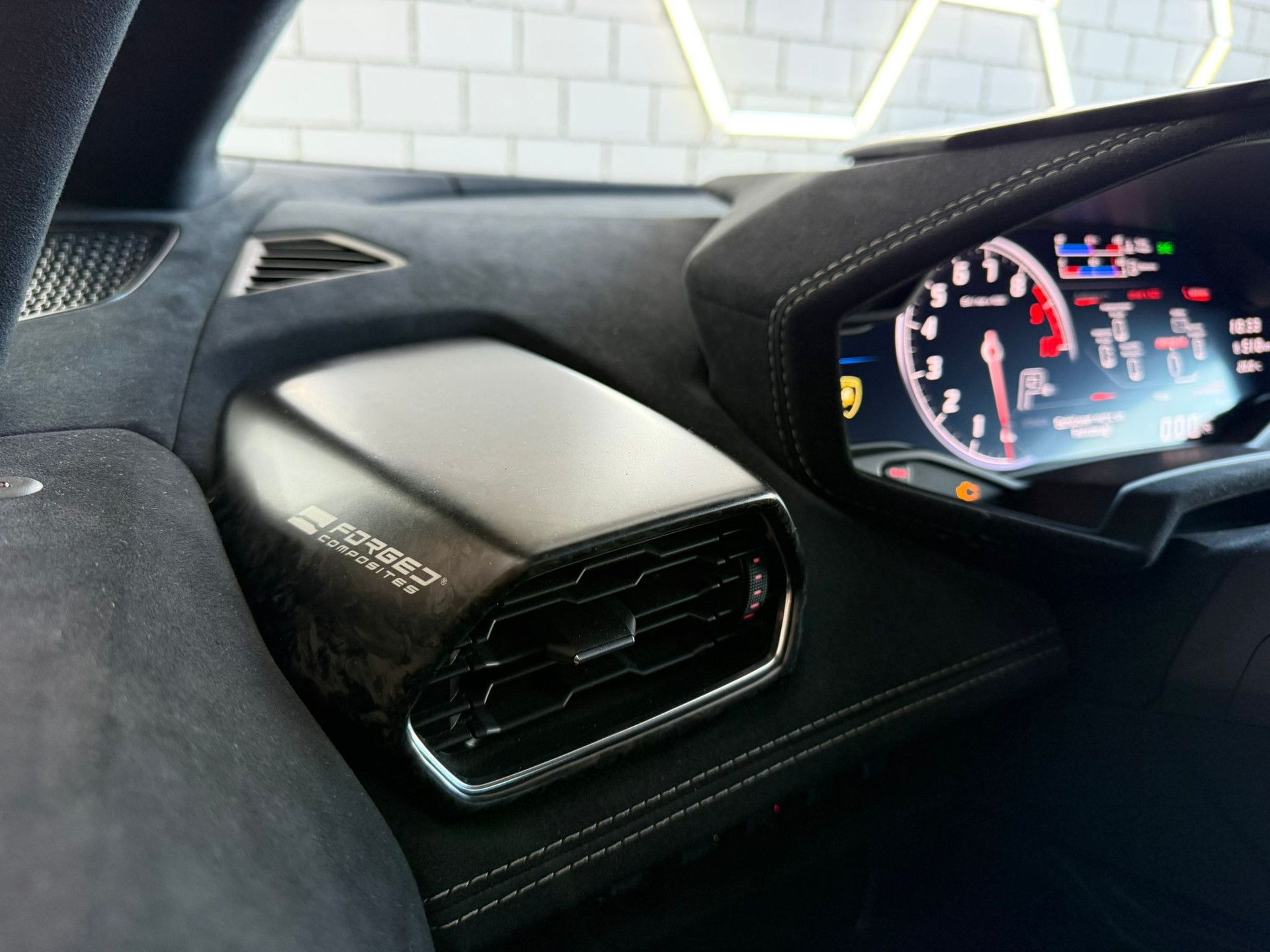 LAMBORGHINI Huracan LP640-4 Coupé Performante DCT - 10