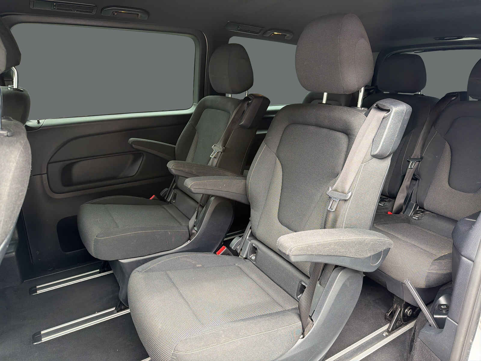 MERCEDES-BENZ V 250 d L 4Matic - 14