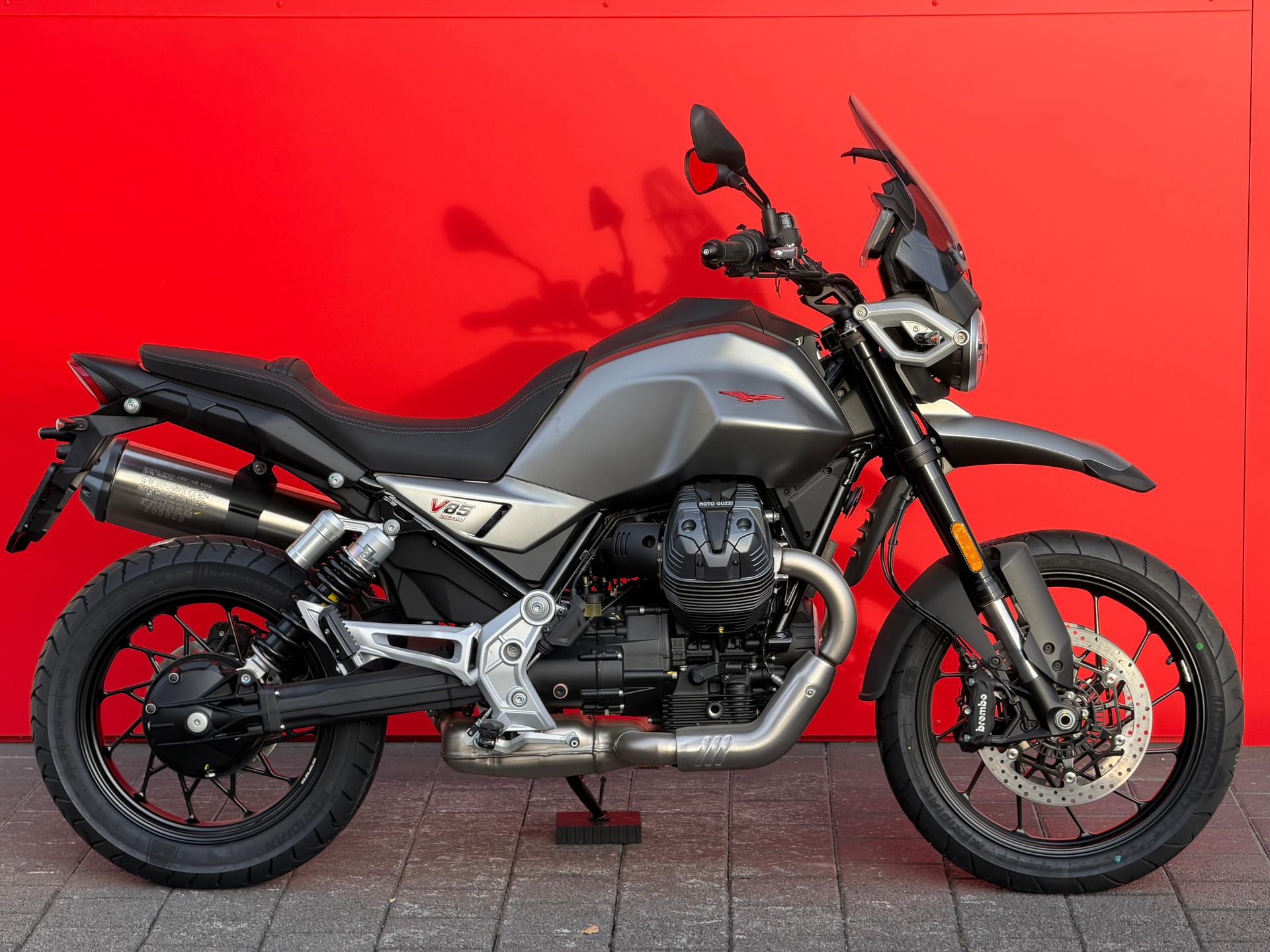 MOTO GUZZI V85 TT Strada E5+ - 1
