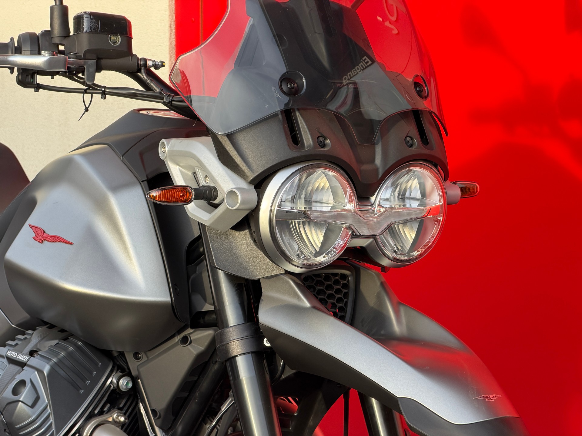 MOTO GUZZI V85 TT Strada E5+ - 4
