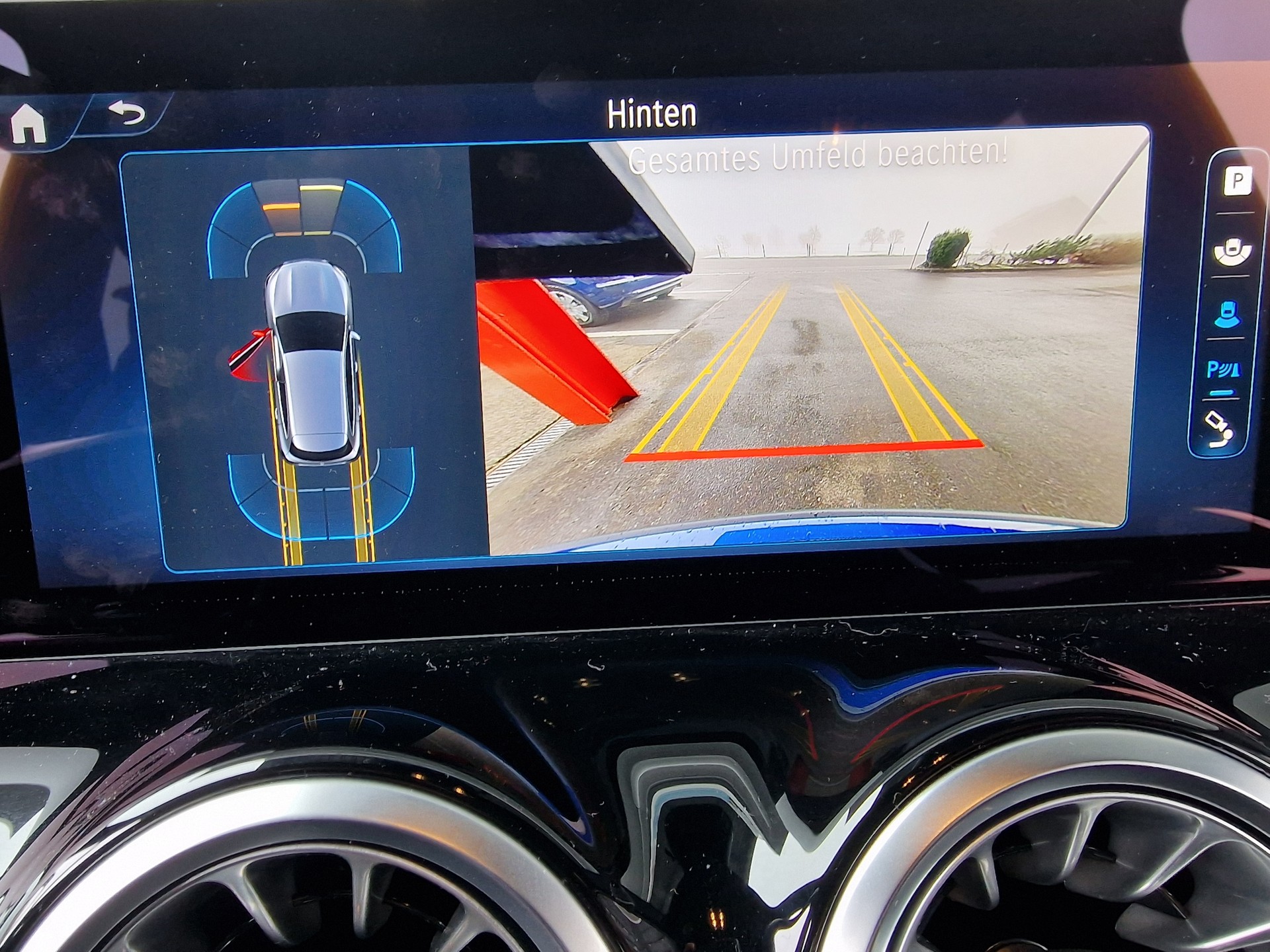 MERCEDES-BENZ GLA 220 4Matic 8G-DCT AMG Line 8xAlu Multibeam - 21