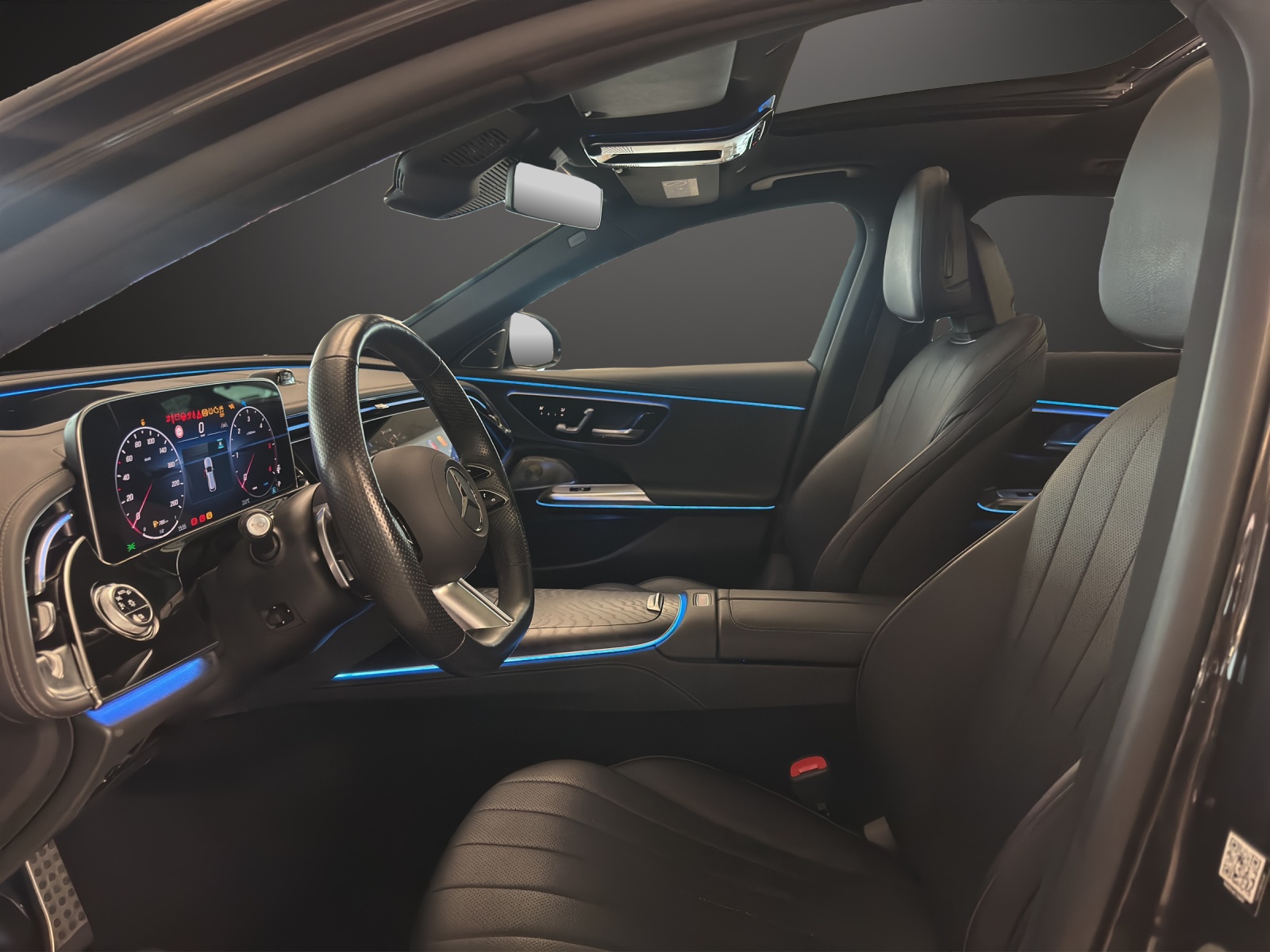 MERCEDES-BENZ E 220 d T 4M 9G-Tronic AMG Line - 9