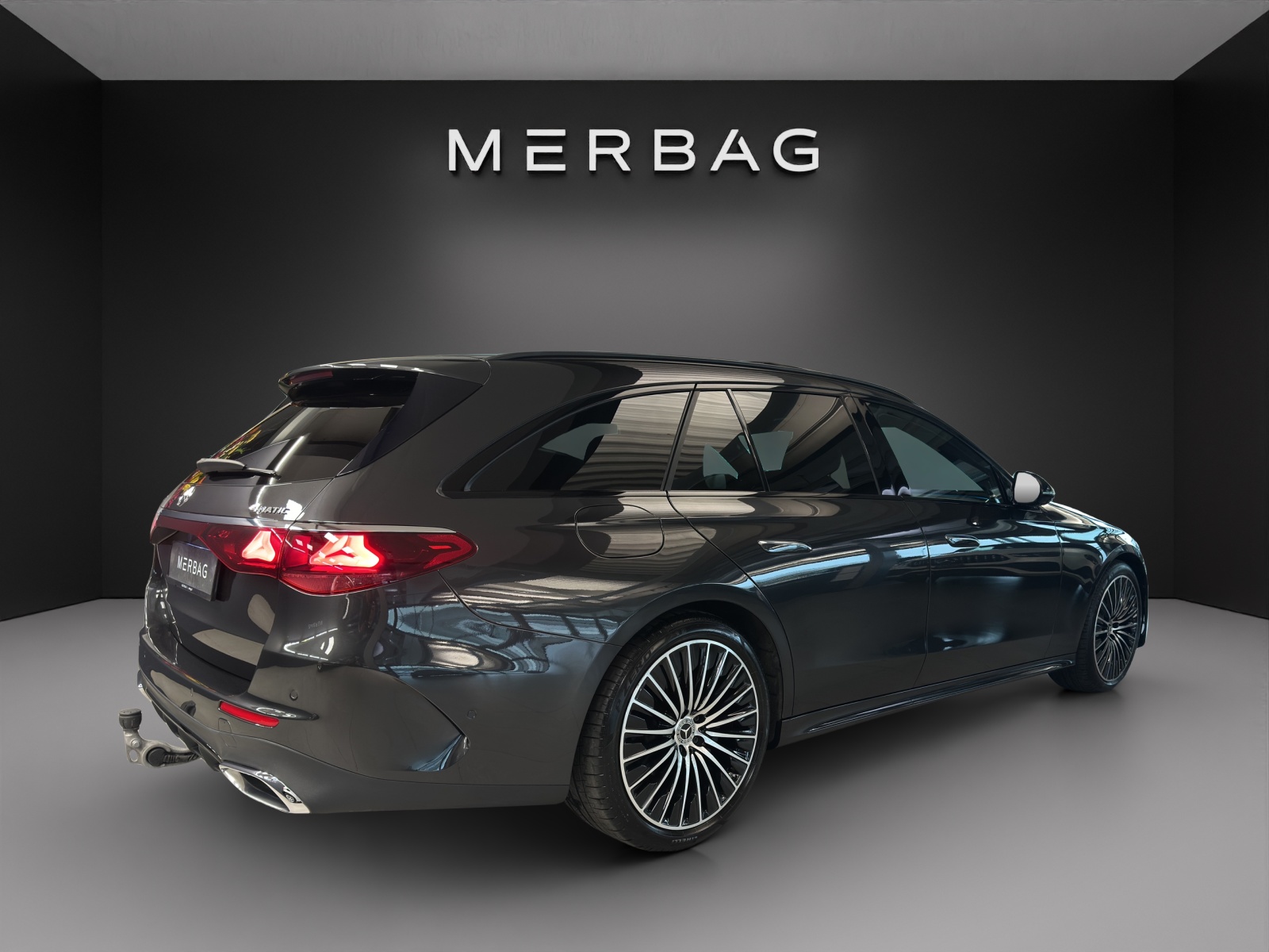 MERCEDES-BENZ E 220 d T 4M 9G-Tronic AMG Line - 6