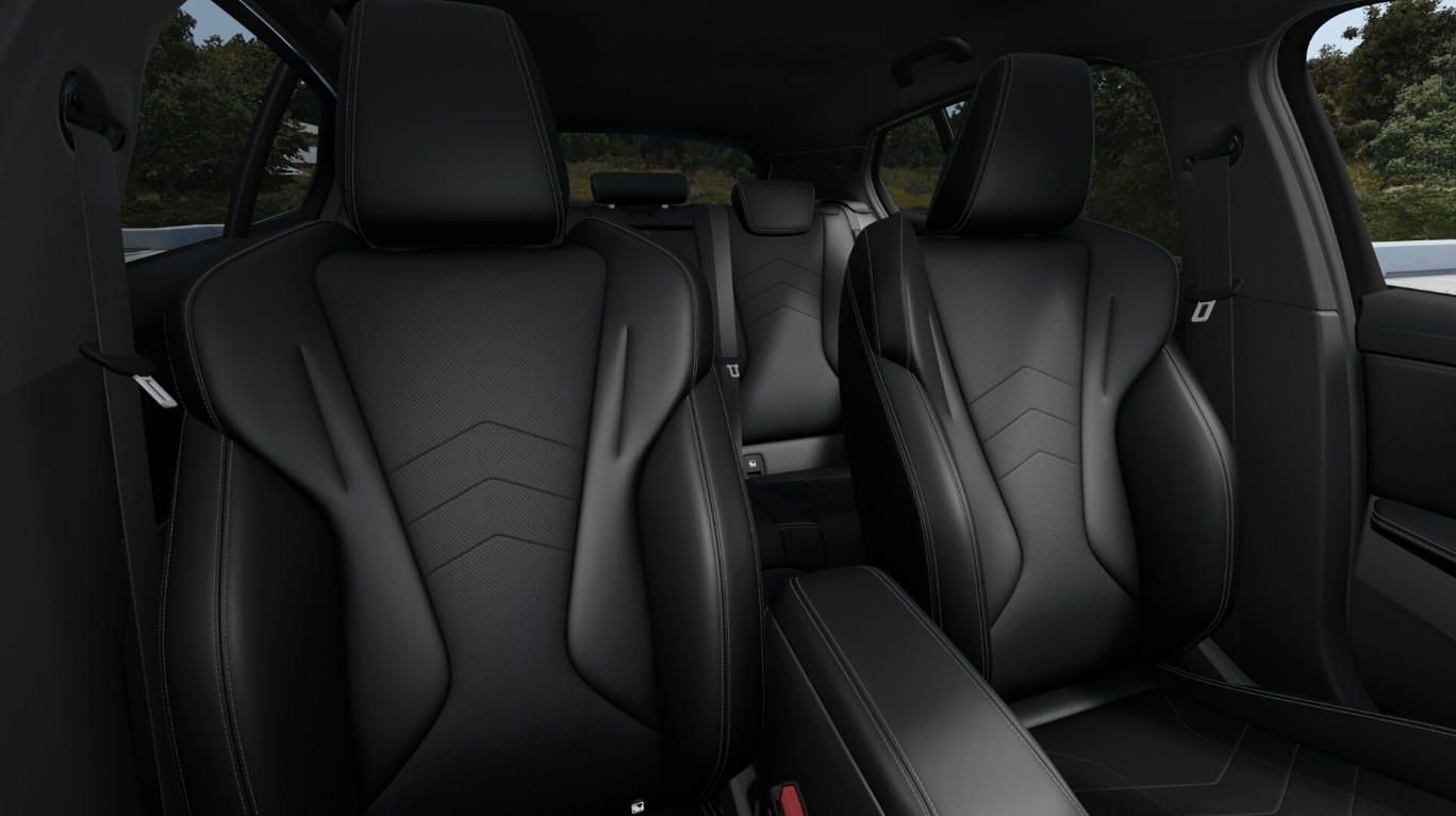 BMW M135 xDrive - 9