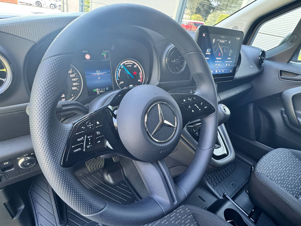 MERCEDES-BENZ eCitan Kasten L Worker 45 kWh - 9