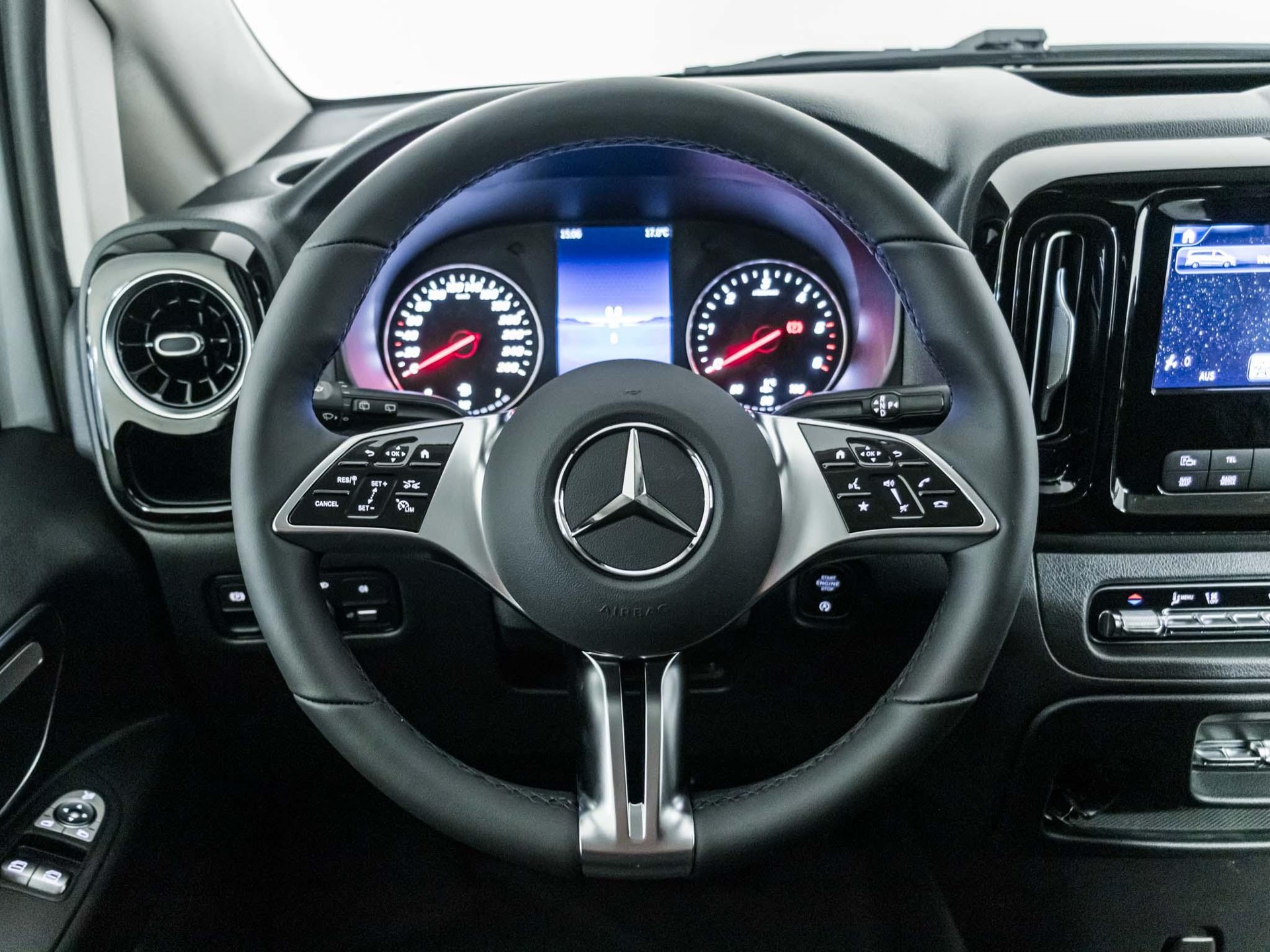MERCEDES-BENZ Vito 116 CDI 4x4 Kasten Kompakt - 9