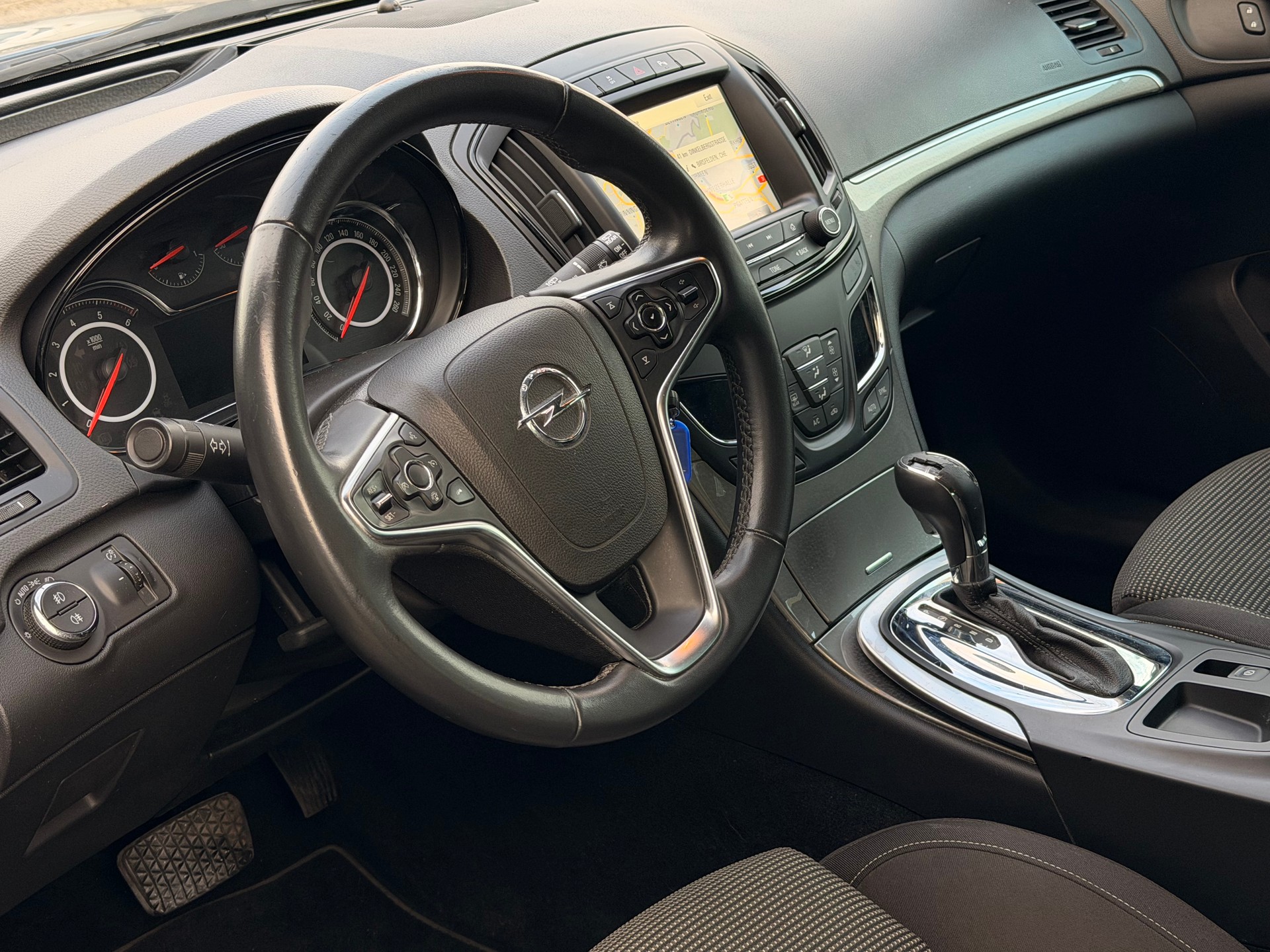 OPEL Insignia Sports Tourer 2.0 CDTI Cosmo Automatic - 6