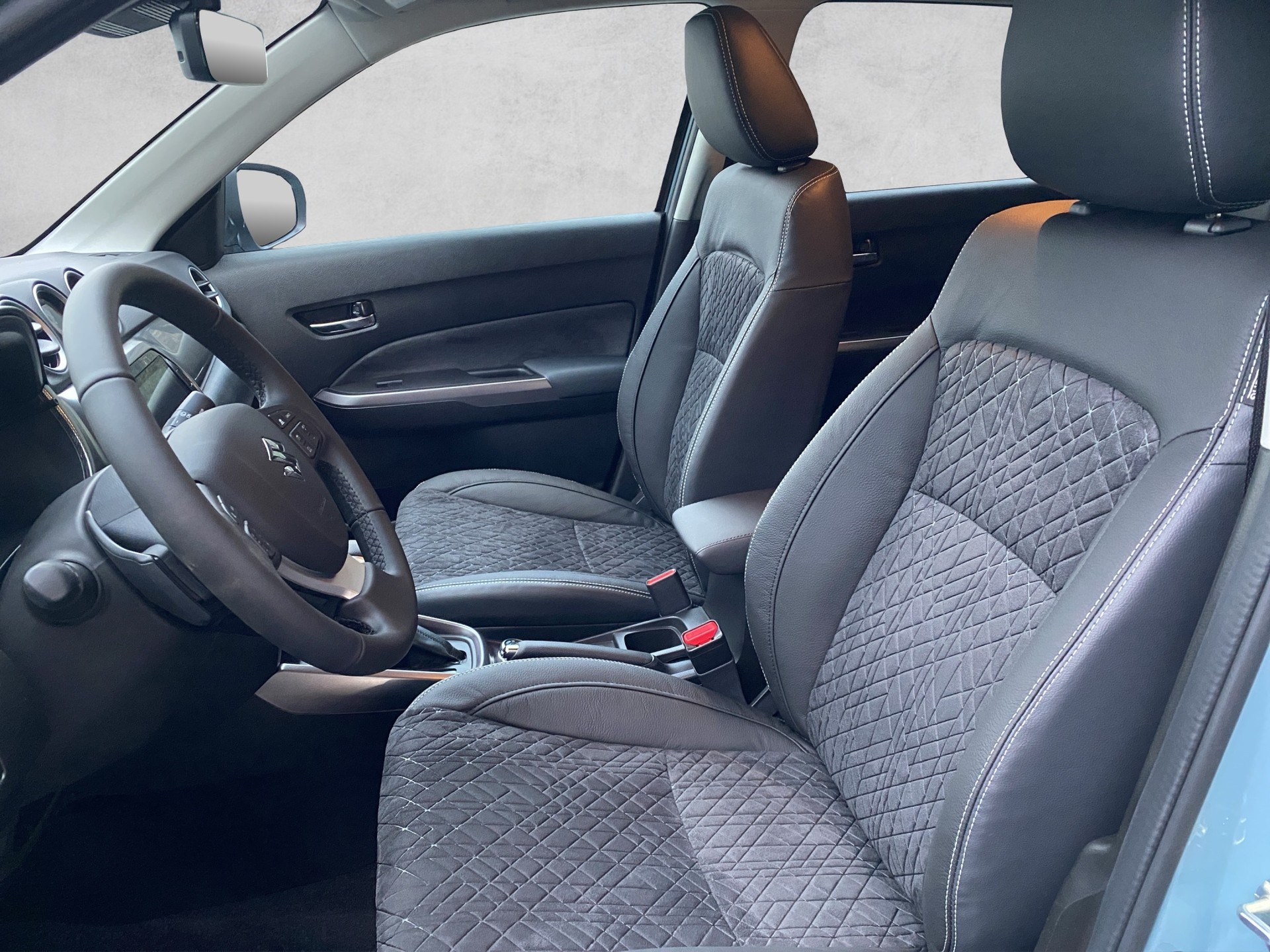 SUZUKI Vitara 1.4 Boosterjet Compact Top 4x4 Hybrid Automatic - 10