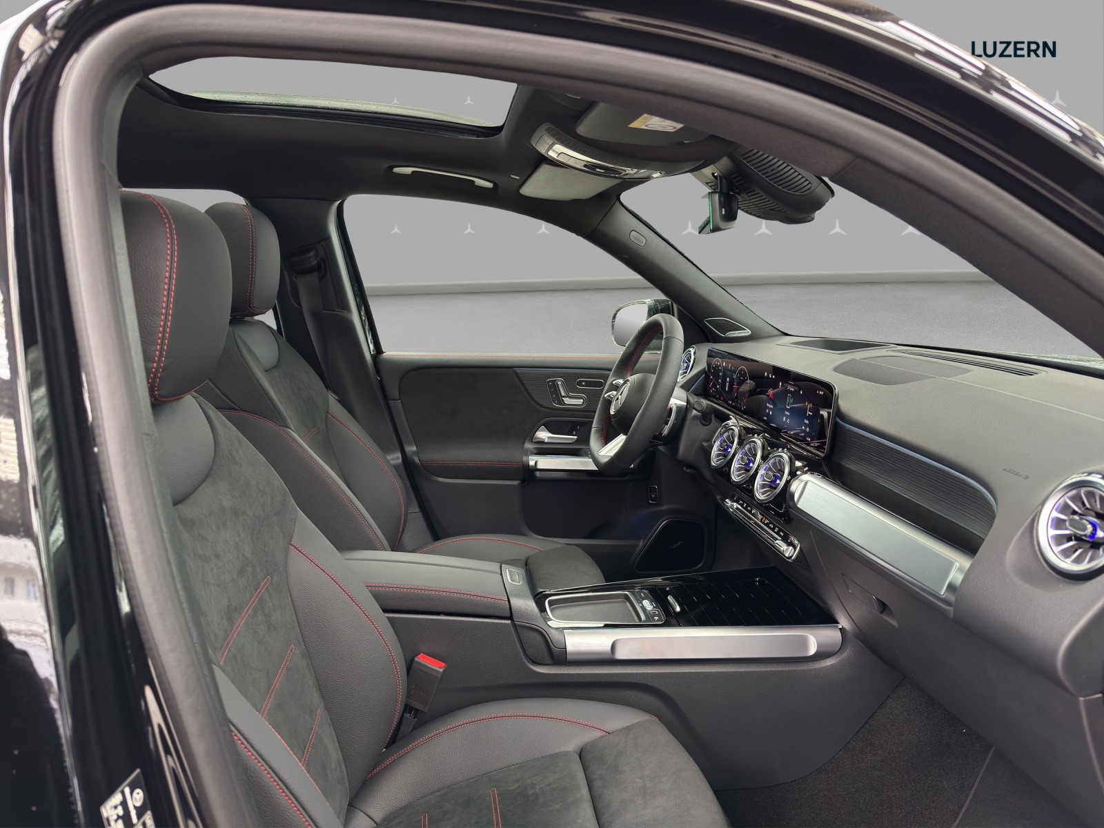 MERCEDES-BENZ GLB 220 d 4Matic 8G-Tronic - 15